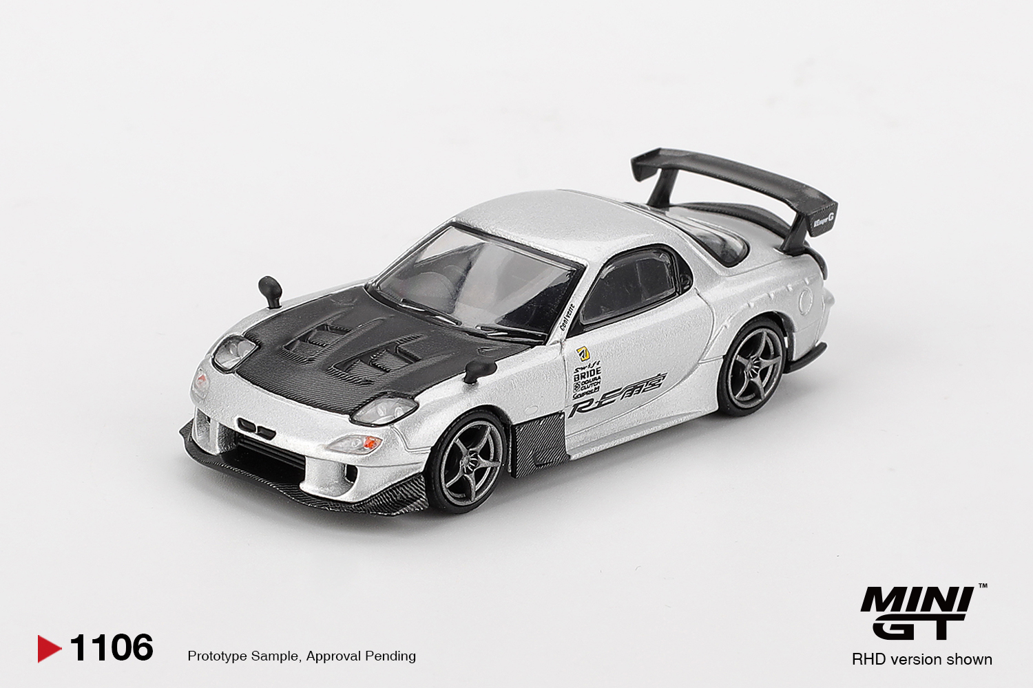 Mini GT 1/64 Mazda RX-7 RE-Amemiya Silver Metallic - MGT01106-BL