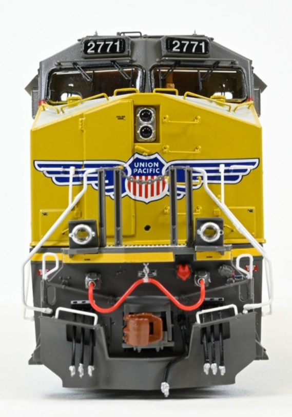 Scaletrains GE Tier 4 GEVO UP ET44AH #2784 Small Flag Scheme 