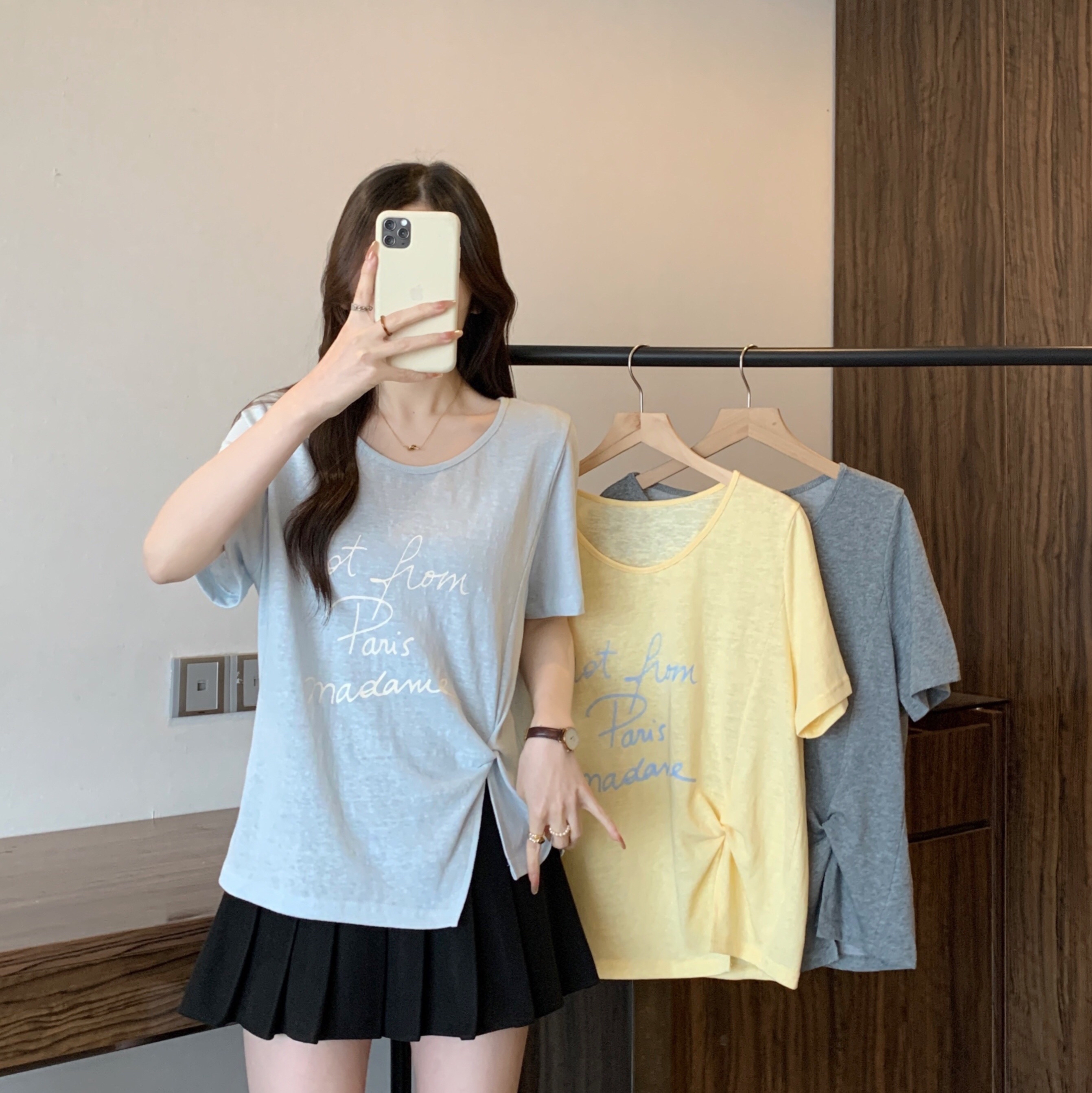 B23(80838) 韩系糖果色系字母印花设计感下摆边扭结开角3色上衣