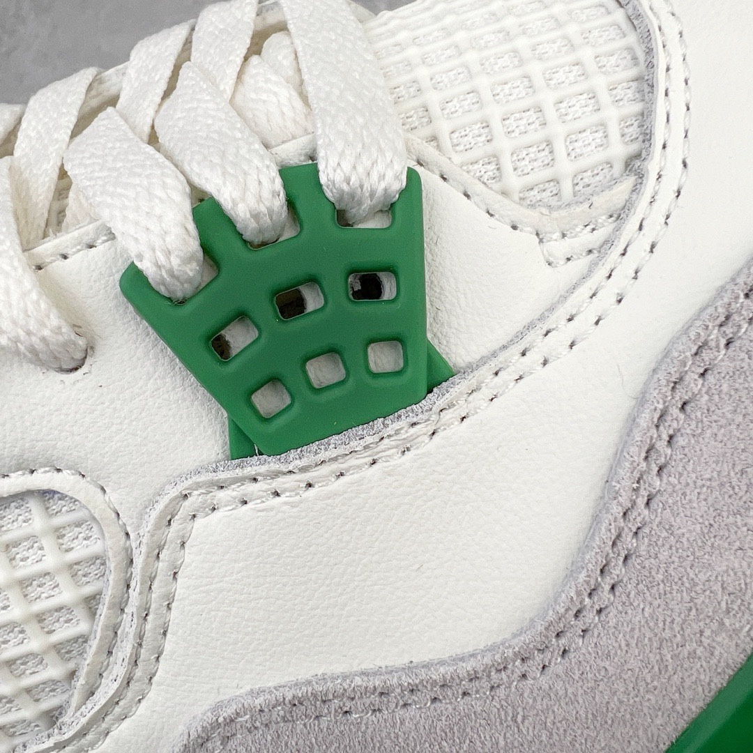 Air Jordan 4 Retro DR5415-103 