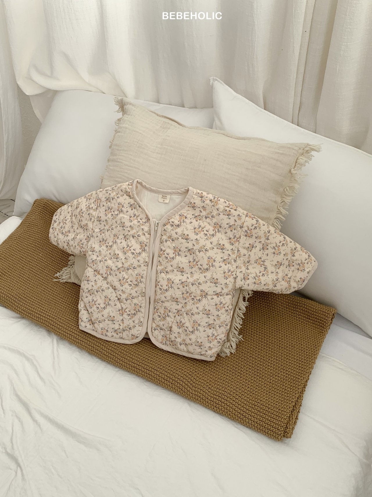 🌸預訂 韓國直送🌸🇰🇷BEBEHOLIC兩色碎花拉鍊外套