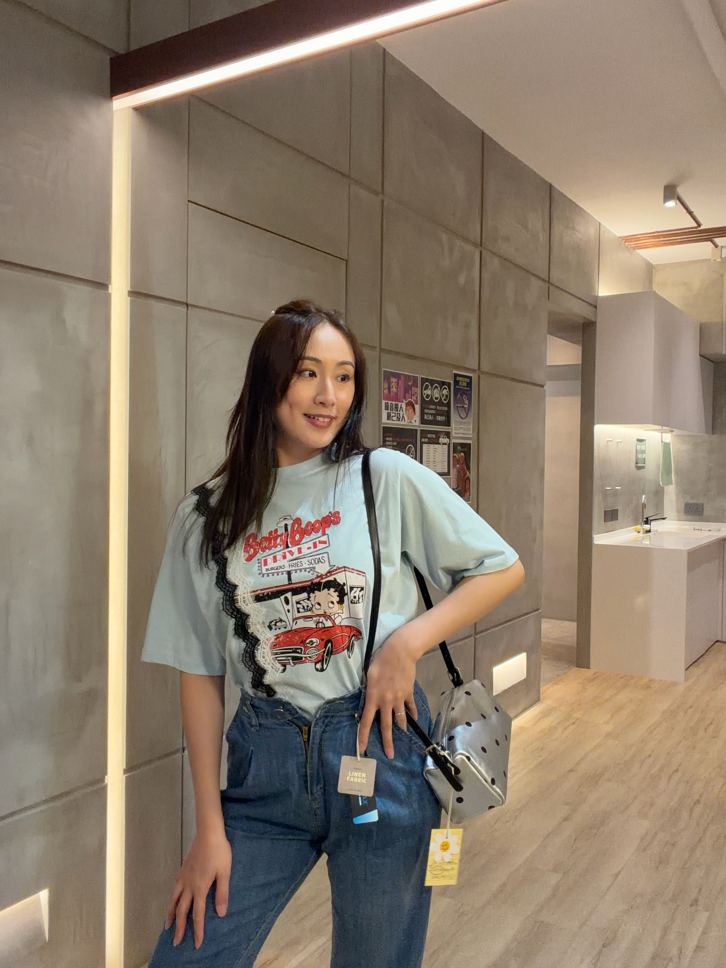 粉藍色Betty tee