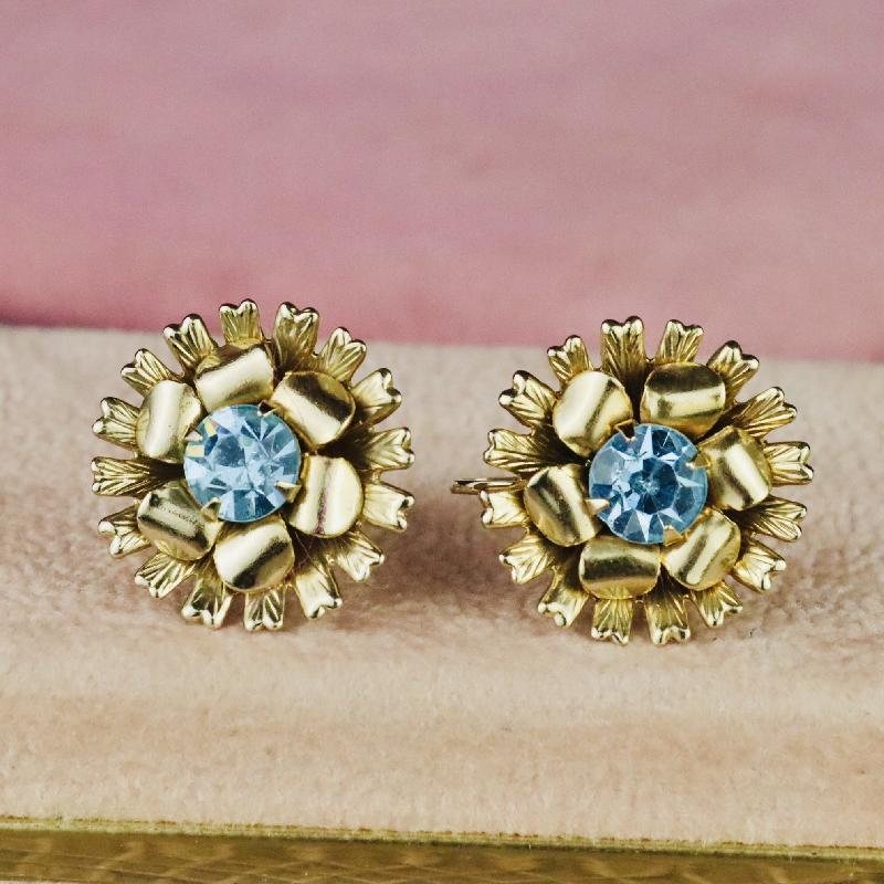 C.a. 1950s Coro Champagne Gold Tone Aqua Rhinestone Two Layered Floral Earrings /Screw-back Earrings (MT1447-10)