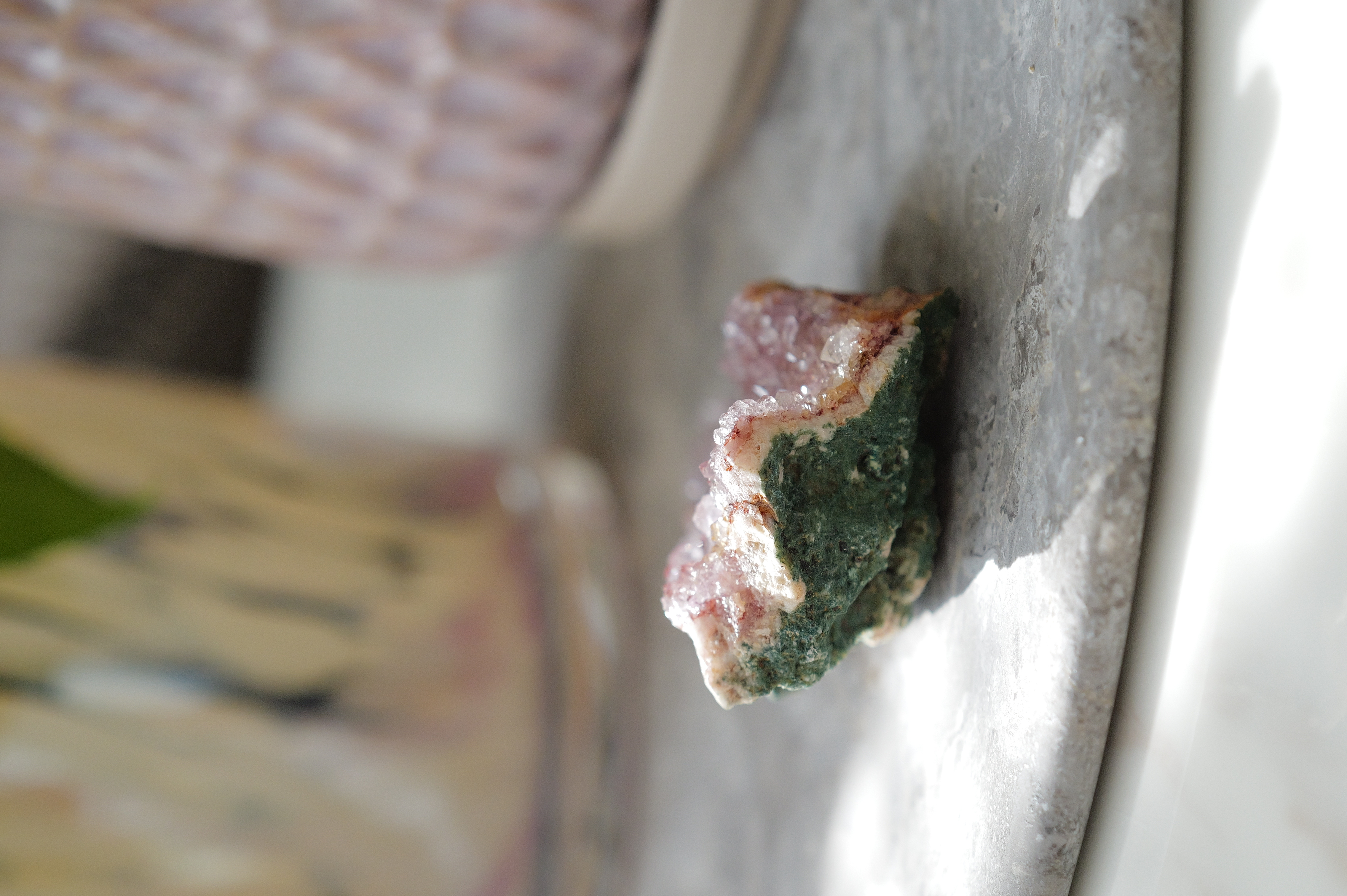   ༒8.6cm Pink Amethyst Geode༒ PA.7053H3m-RA22*28F