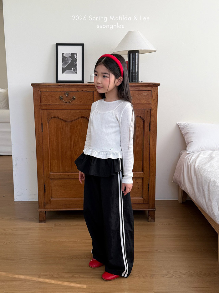 🇰🇷Matilda&Lee tee