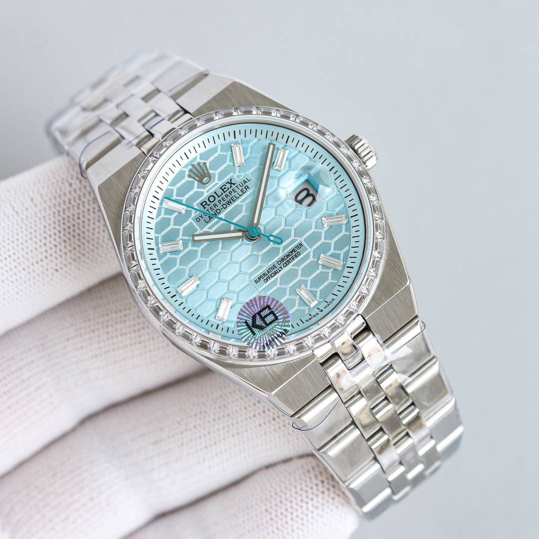 劳力士-陆使型，V2 赛车版 40mm，内置9015改一体7315机芯。 