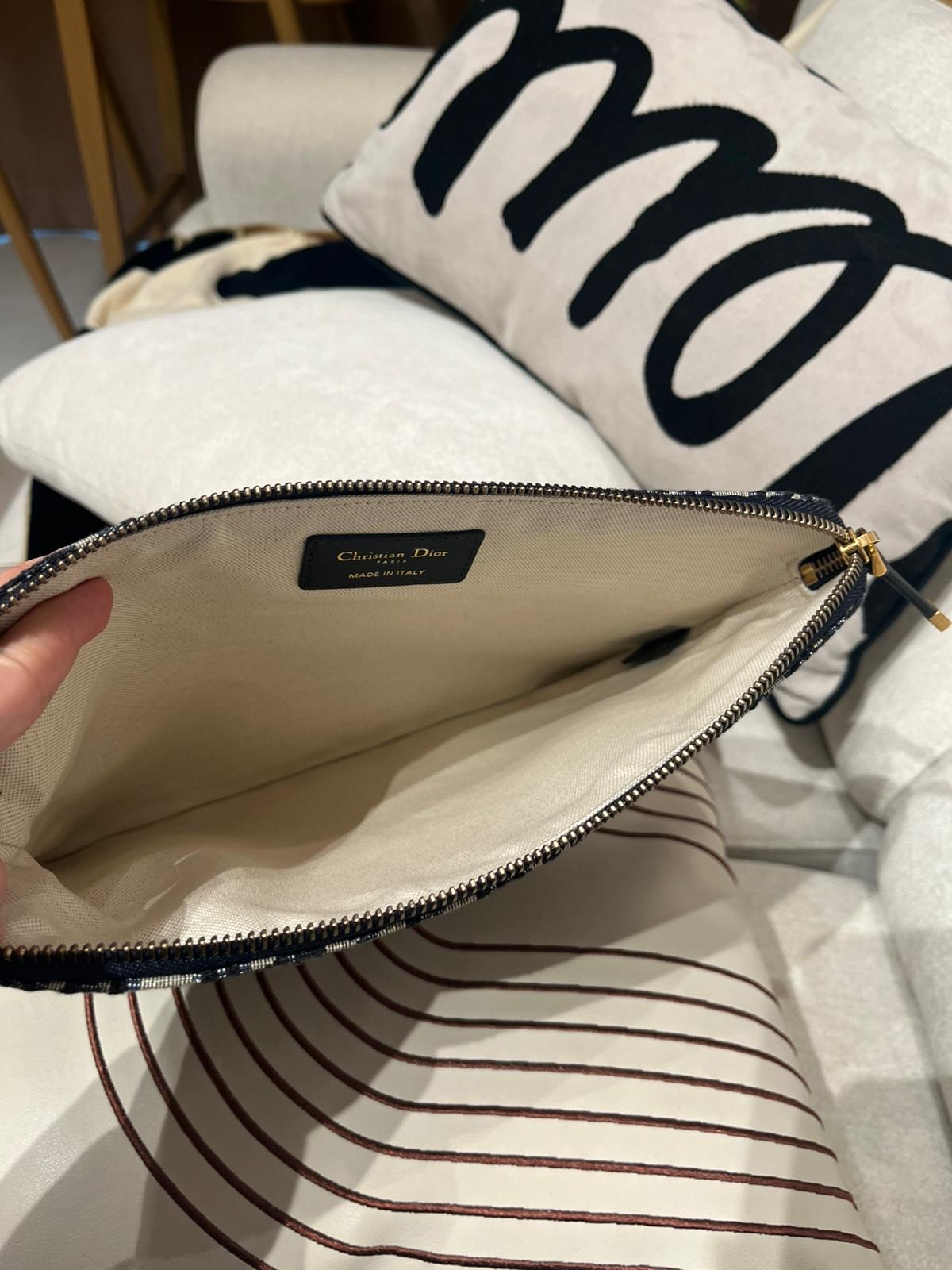 Dior travel pouch clutch bag Oblique Clutch W26cm  x H21cm 100%Authentic,99%new
