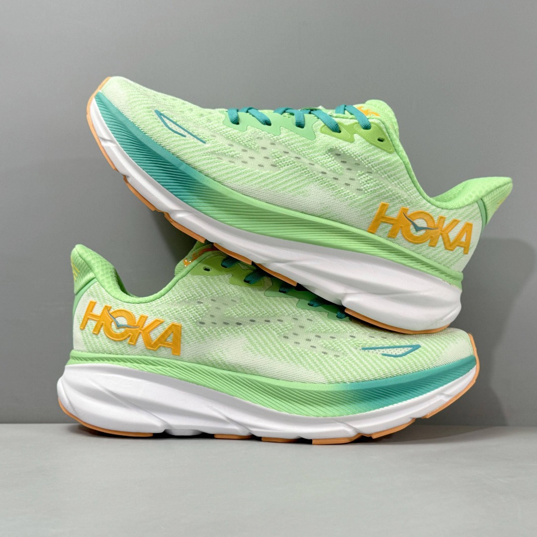HOKA ONE ONE Clifton 9