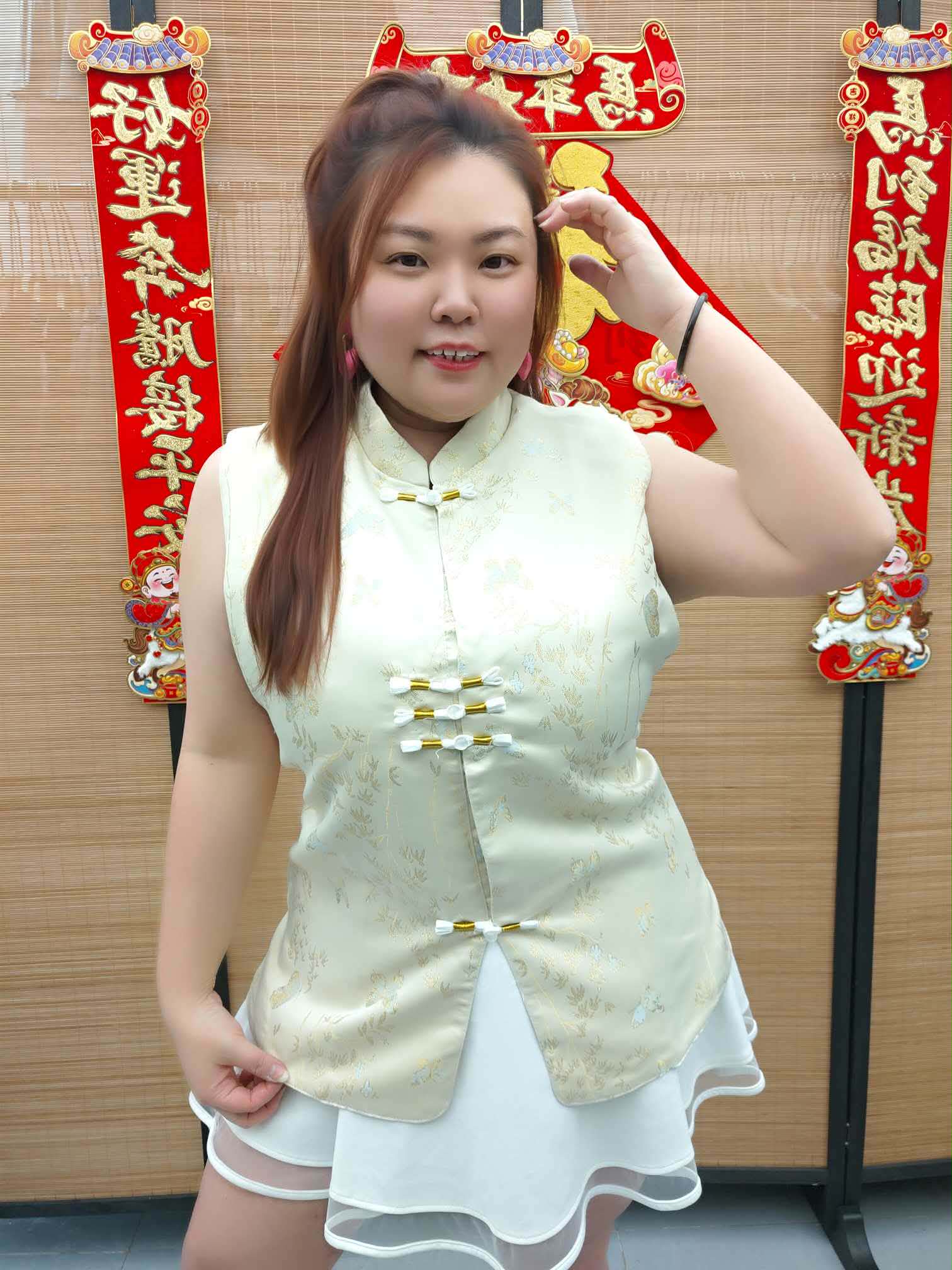 DDI13 独特盘扣设计印花马甲