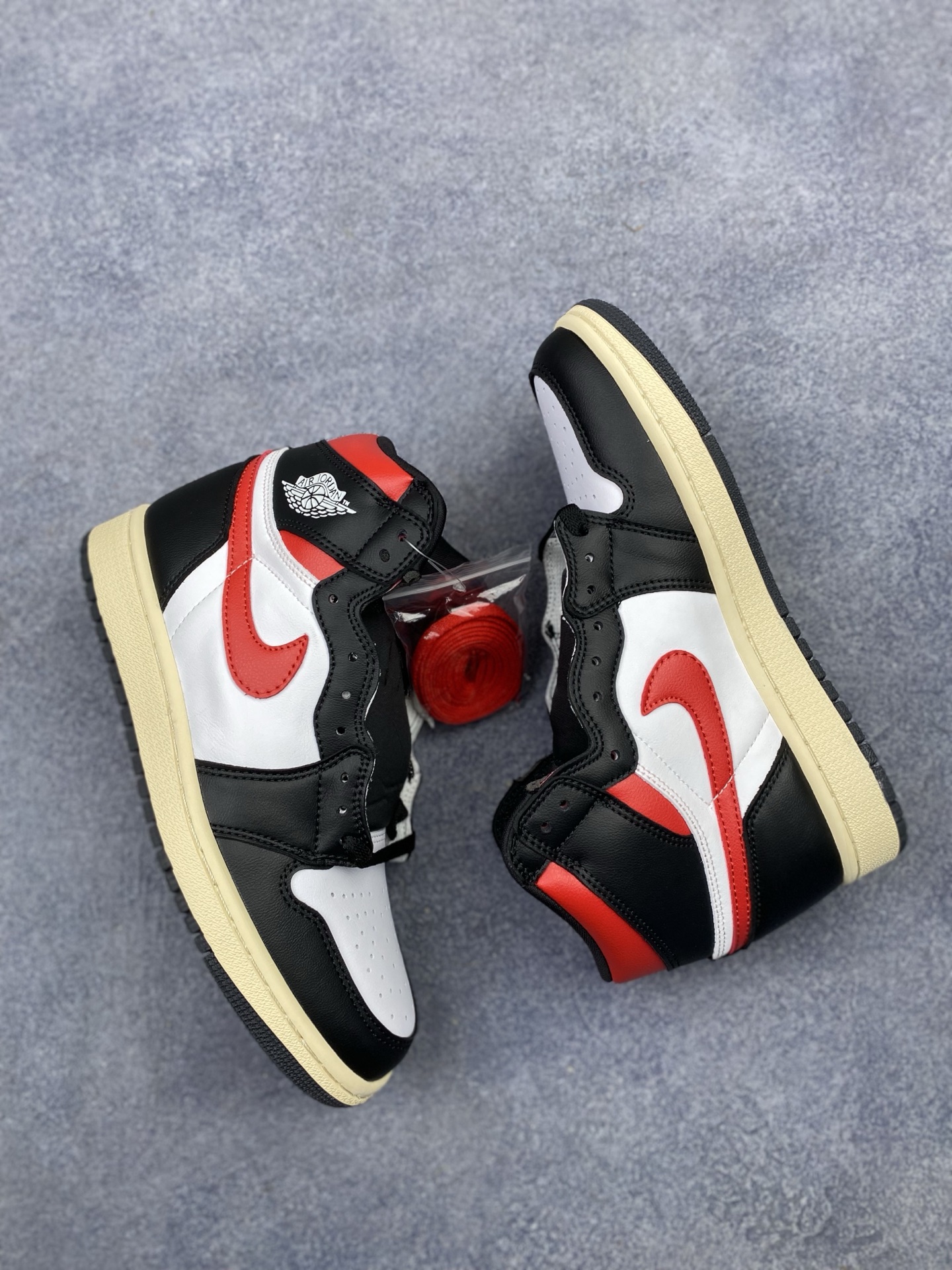 Nike Air Jordan 1 Retro High OG