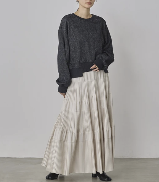 亮片短版套頭衫 - 2026 流行穿搭  短版套頭衫 春夏秋時尚穿搭 成人休閒 日常穿搭 易於配搭 日本直送   #JP-I-260008