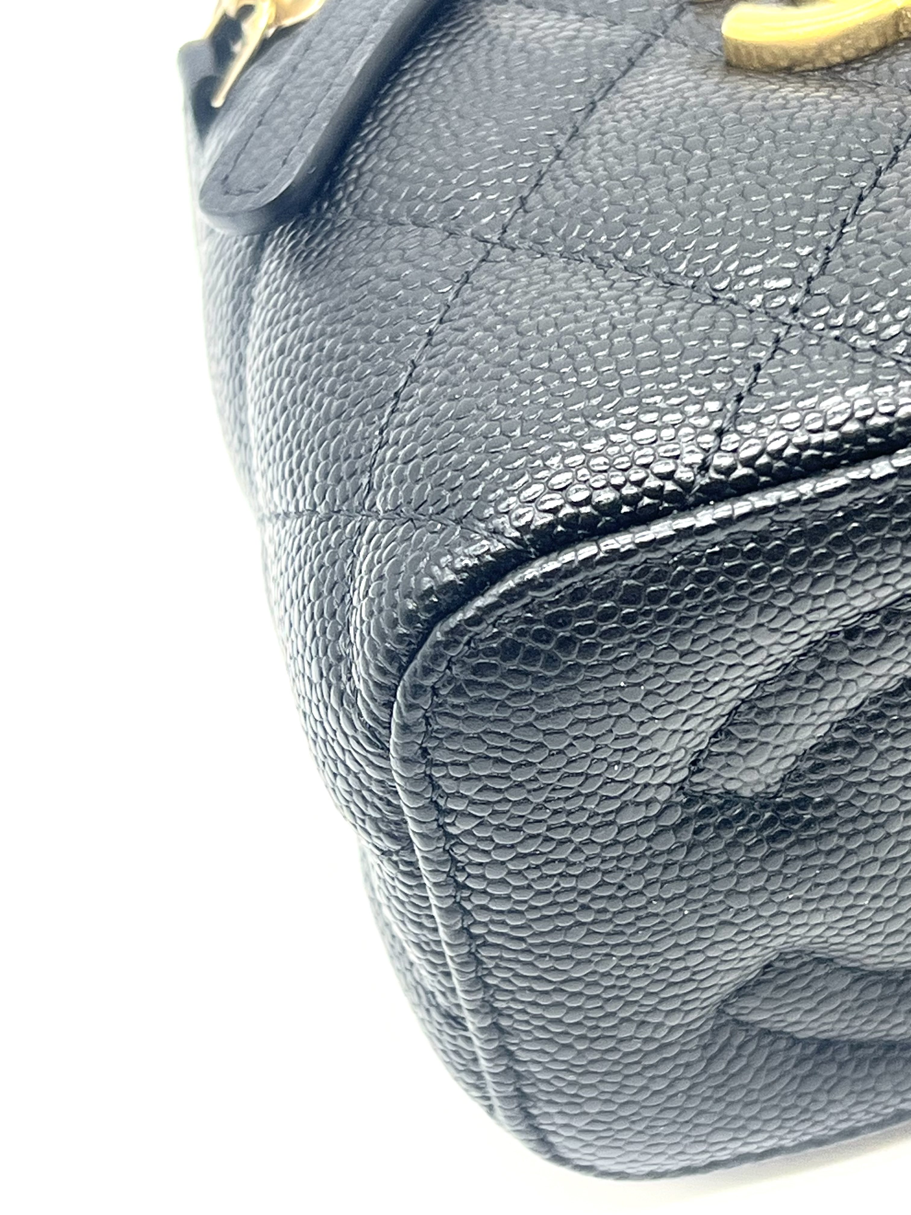 Pre-Owned CHANEL Mini Vanity Case with Chain / Product Code: 26042121