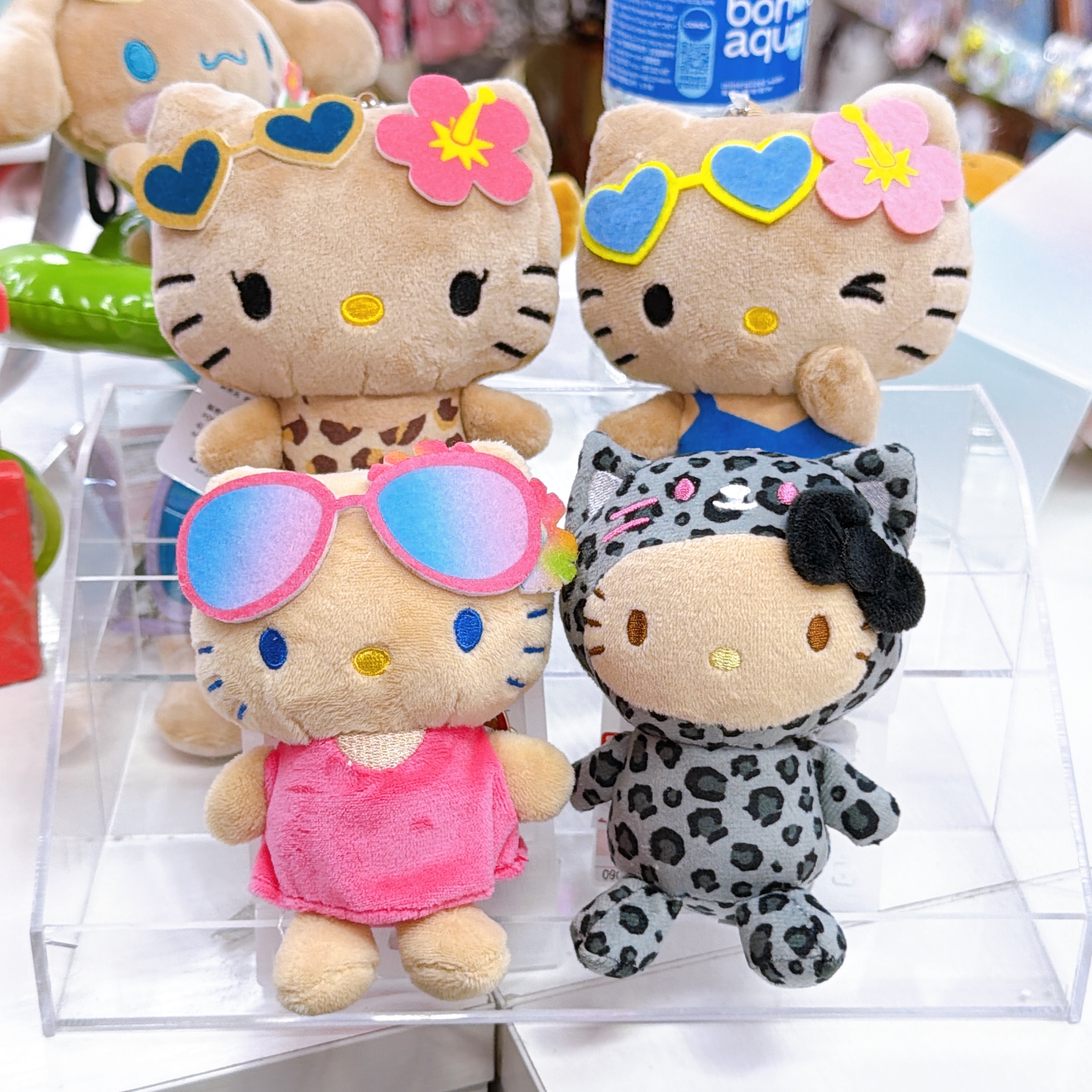 日本直送Sanrio夏天黑皮系列Kitty公仔掛飾