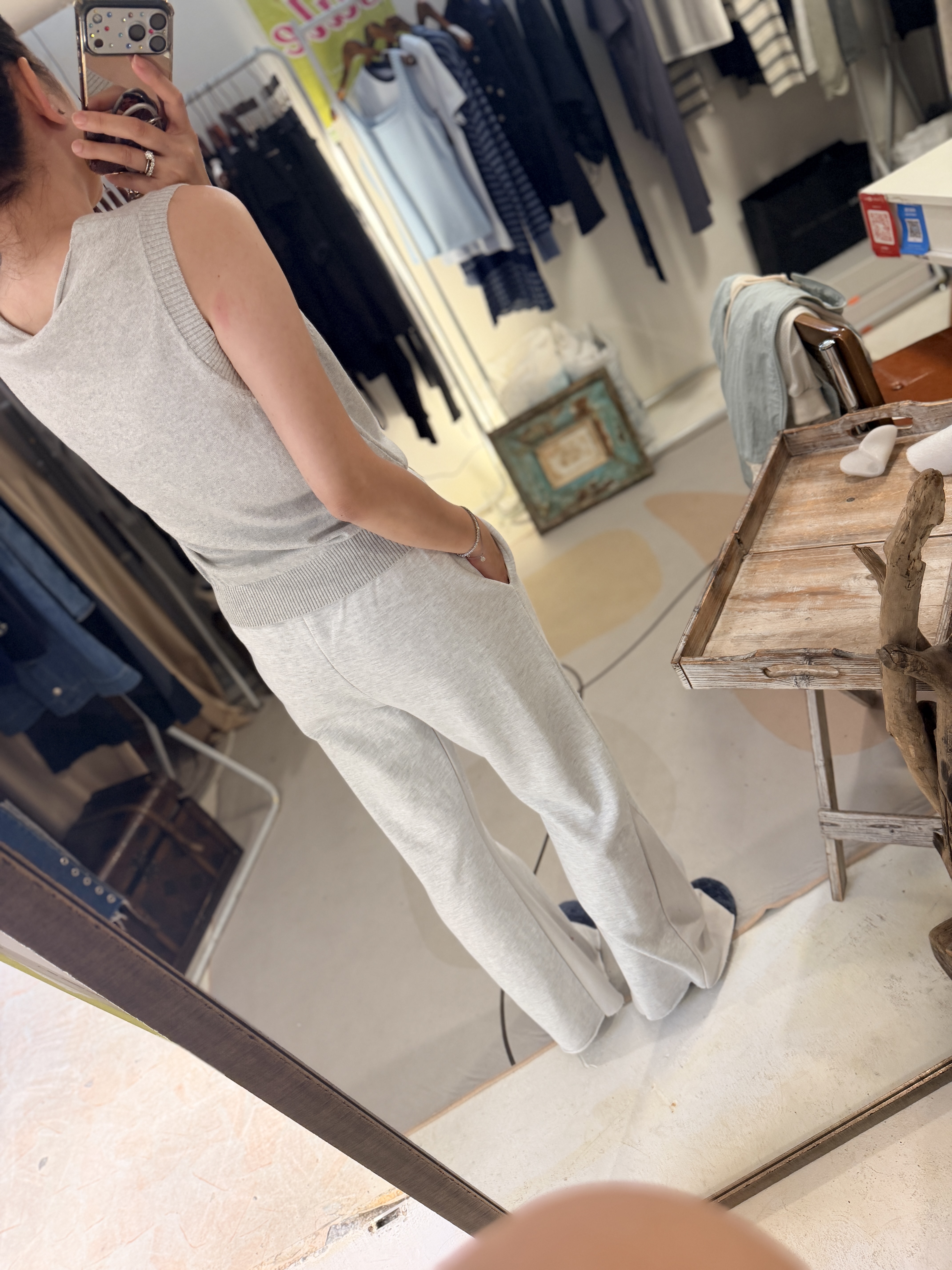 Message knit vest