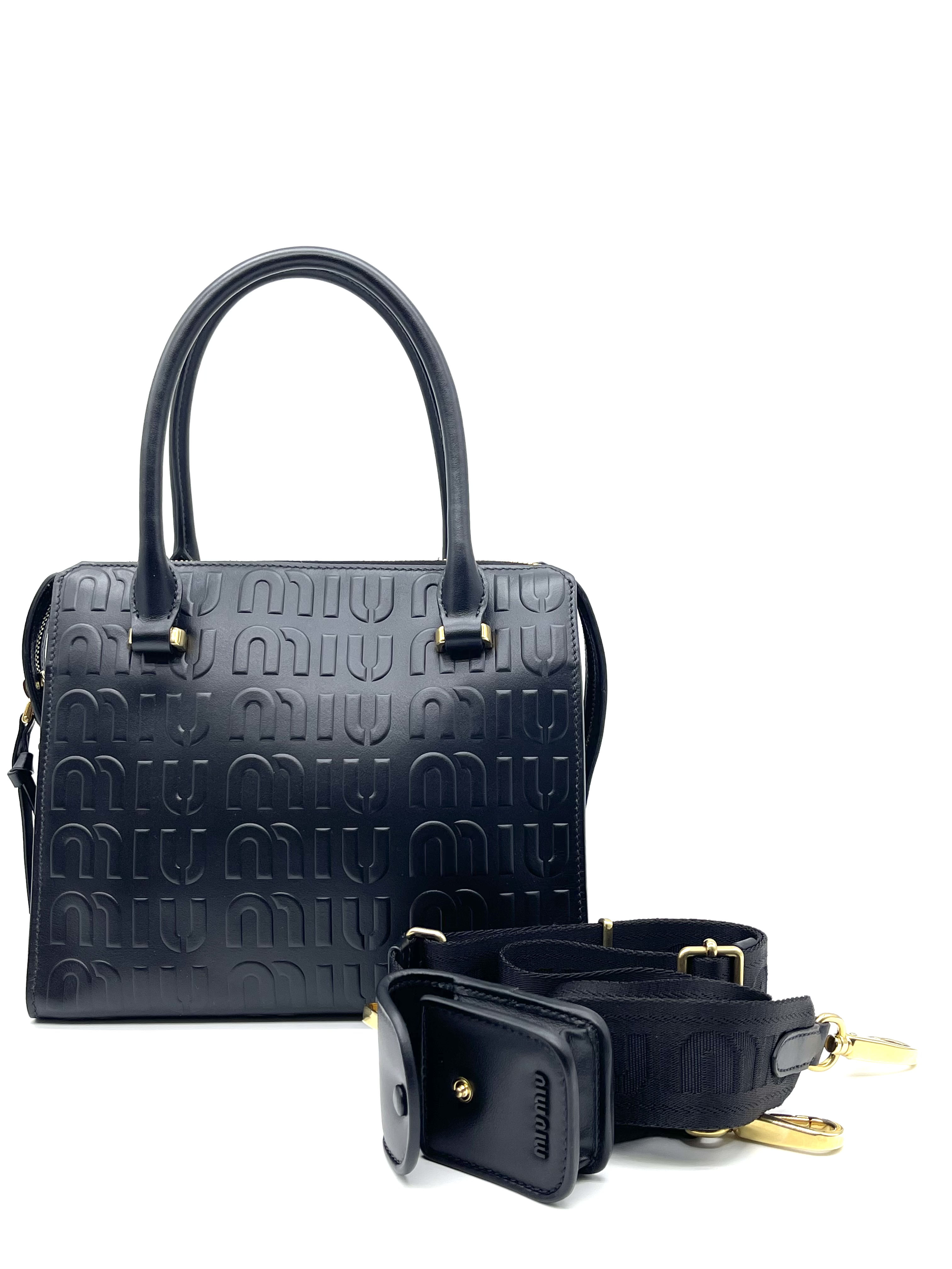 Pre-owned Miu Miu City Calf Logo / Product code: 26032801