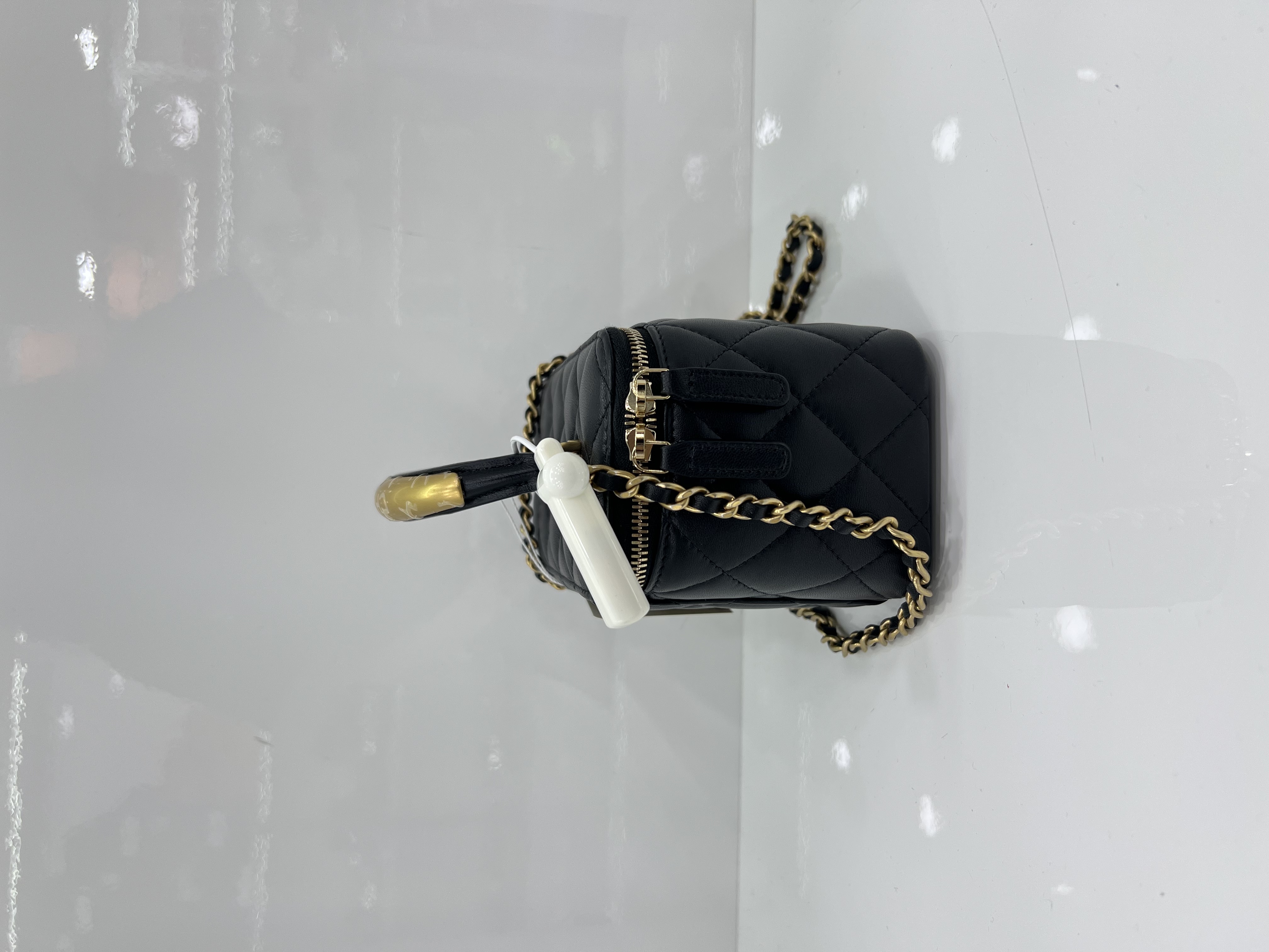 直播貨品 |  [1個-$100 2個-$300］EE40