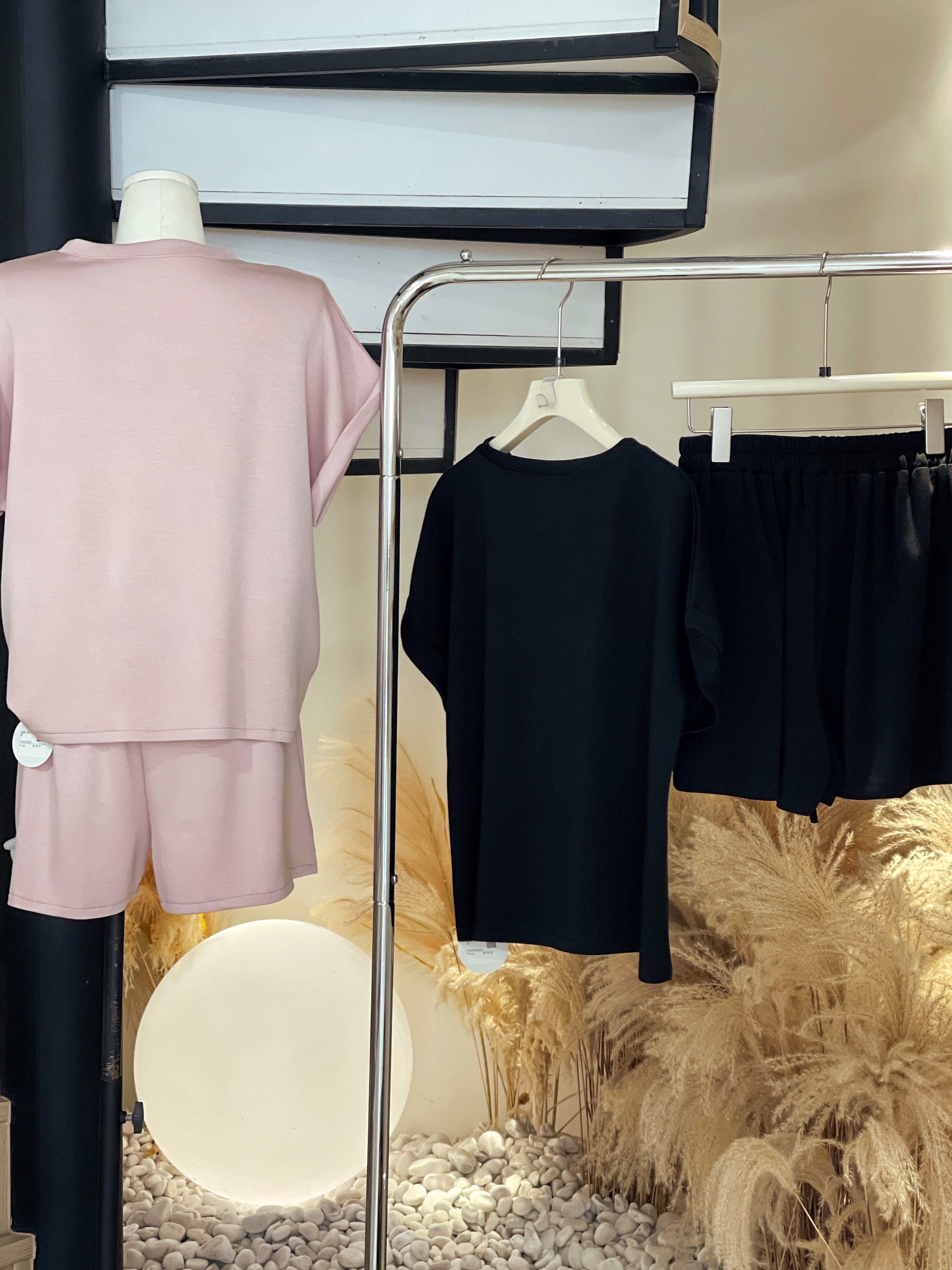 基础T+弹力短裤套装