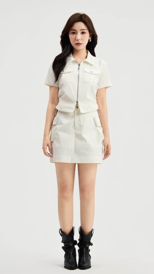 10141302 Luna Utility Zip Crop Top