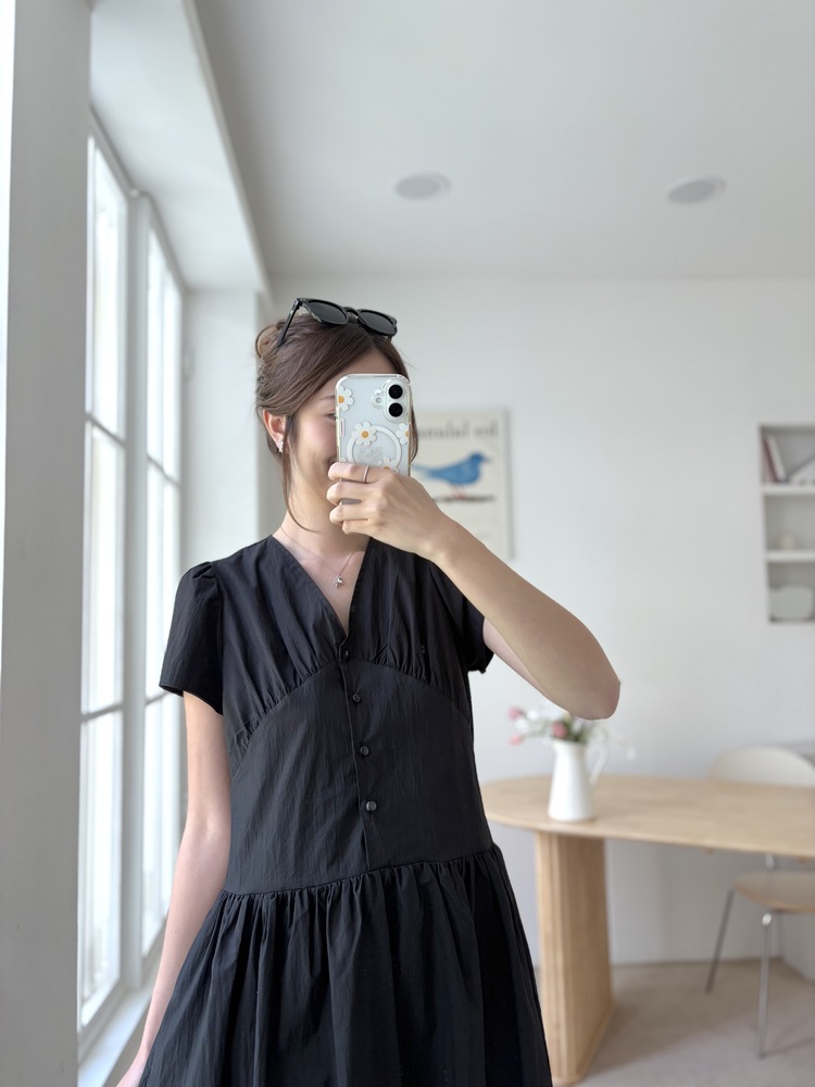 Airy Button Front Long Dress (Black)