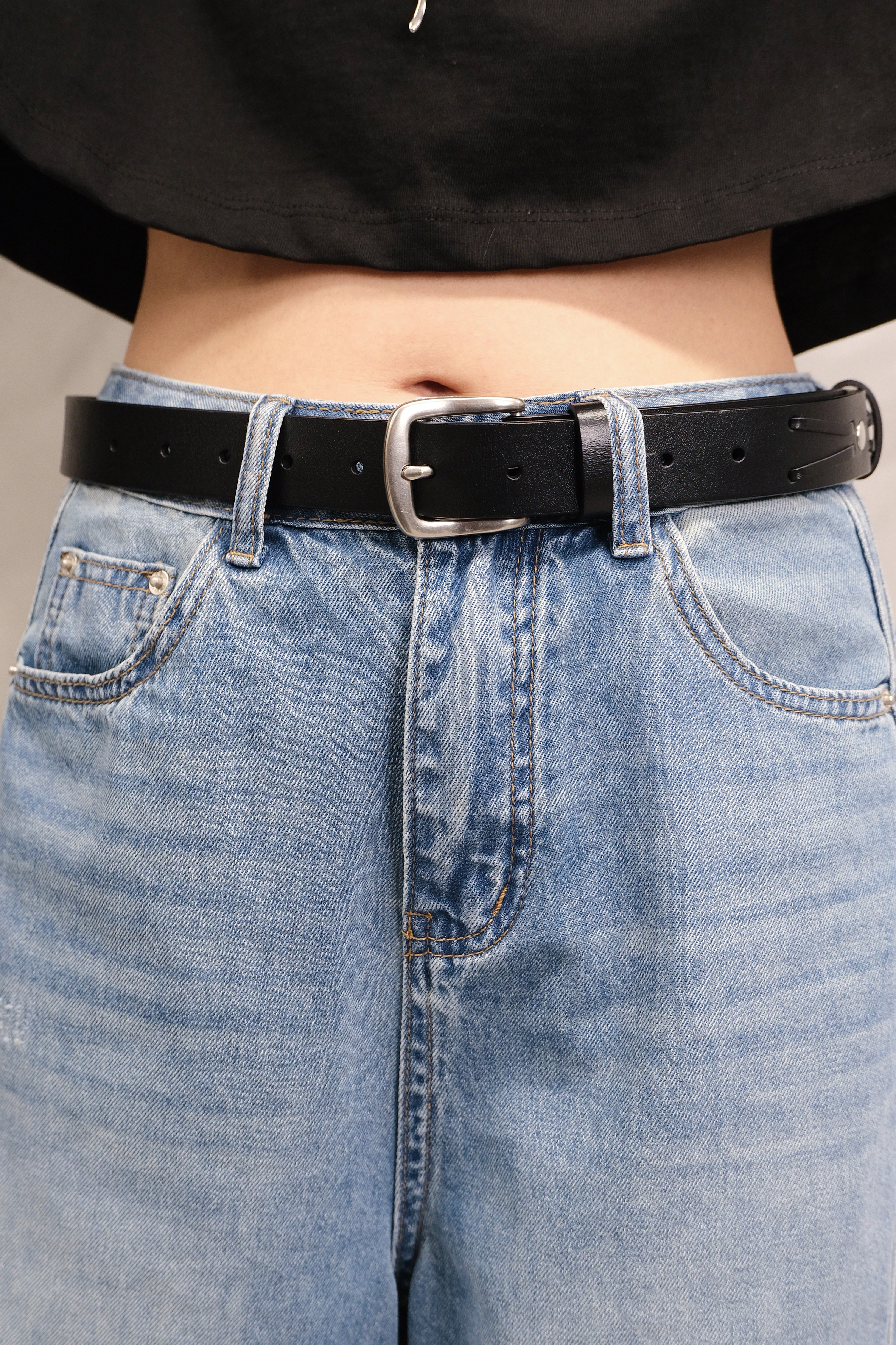 Leather studded belt #be12