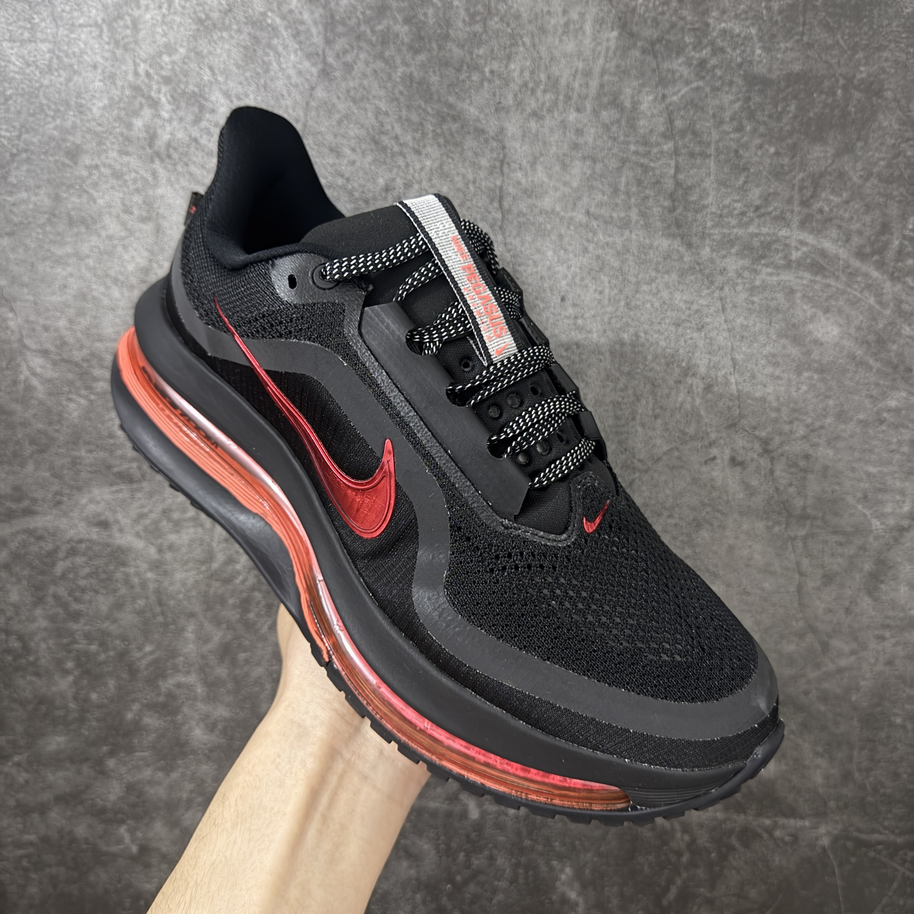 Nike Air Zoom Pegasus Premium HQ2593-010