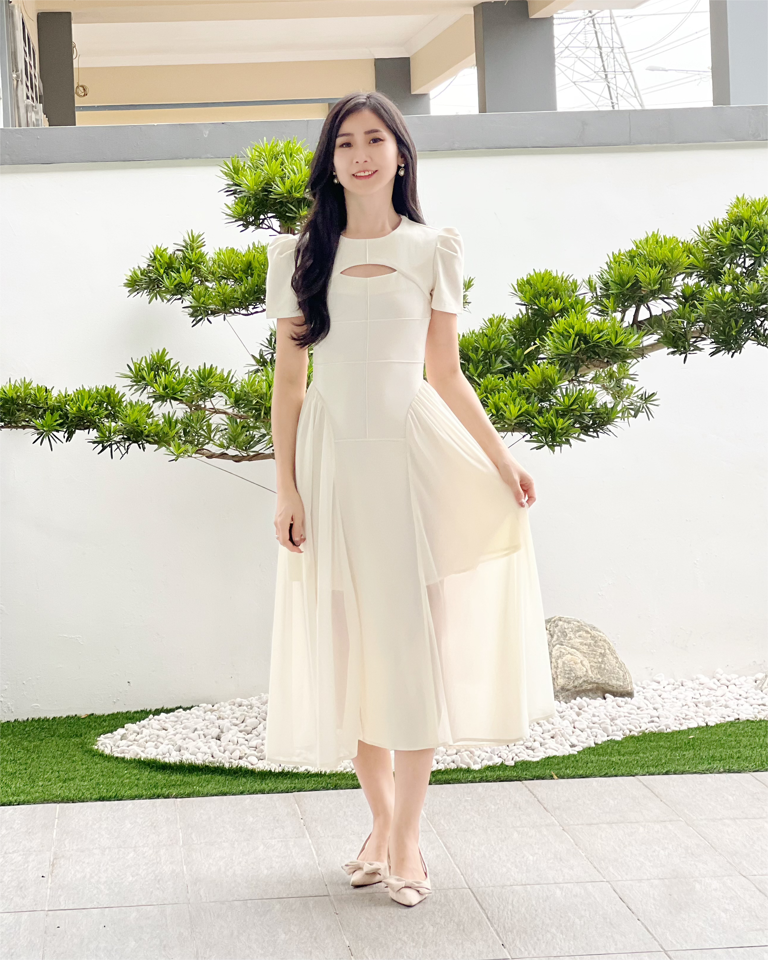 5052 Midnight Princess Silhouette Midi Dress -White Cream