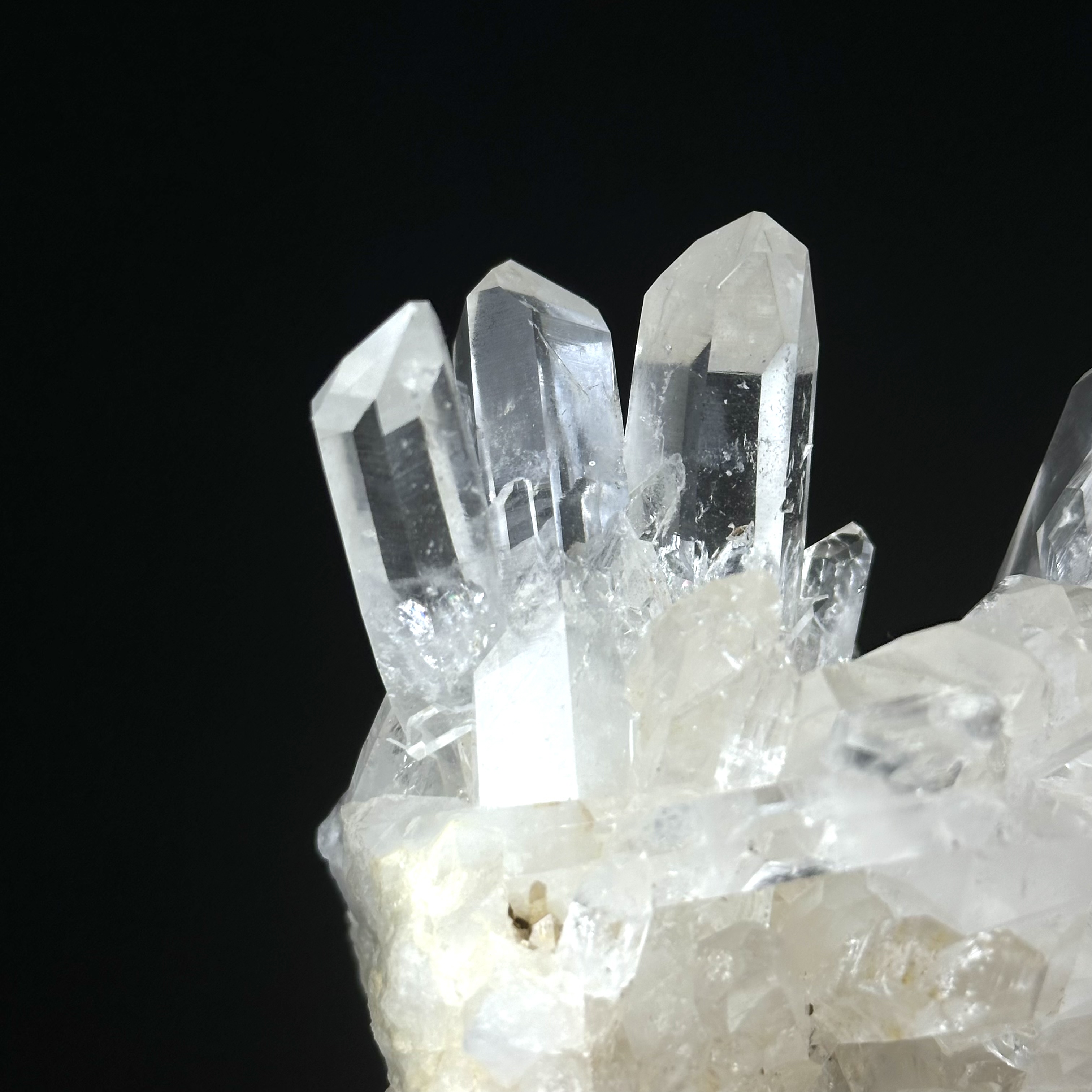 雷姆利亞水晶簇 - Lemurian Quartz Cluster LQ02