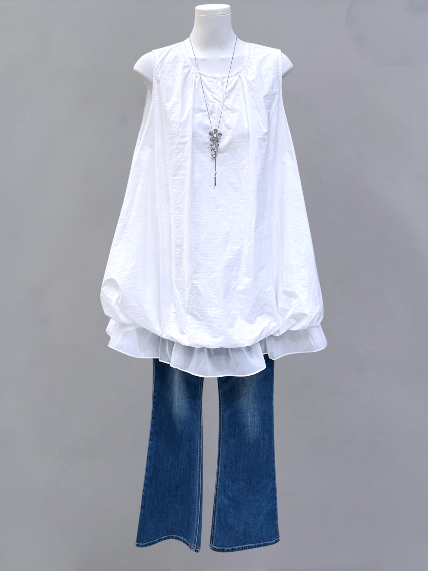 輕盈速乾料紗腳連身裙