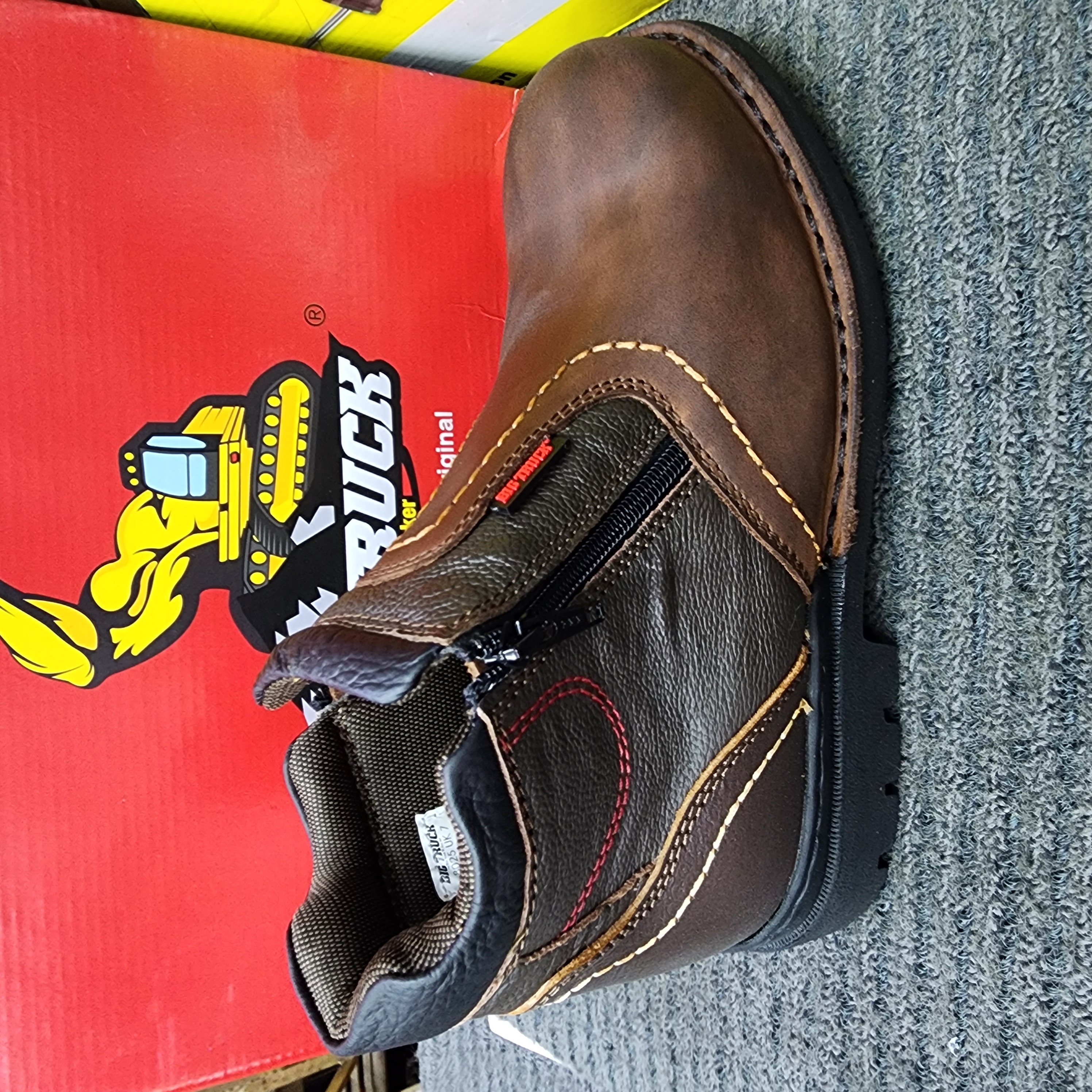 Big Truck Men Safety Shoes Mid Cut with Dual Ezy STR 8025 Steel Toe Kasut Keselamatan Lelaki