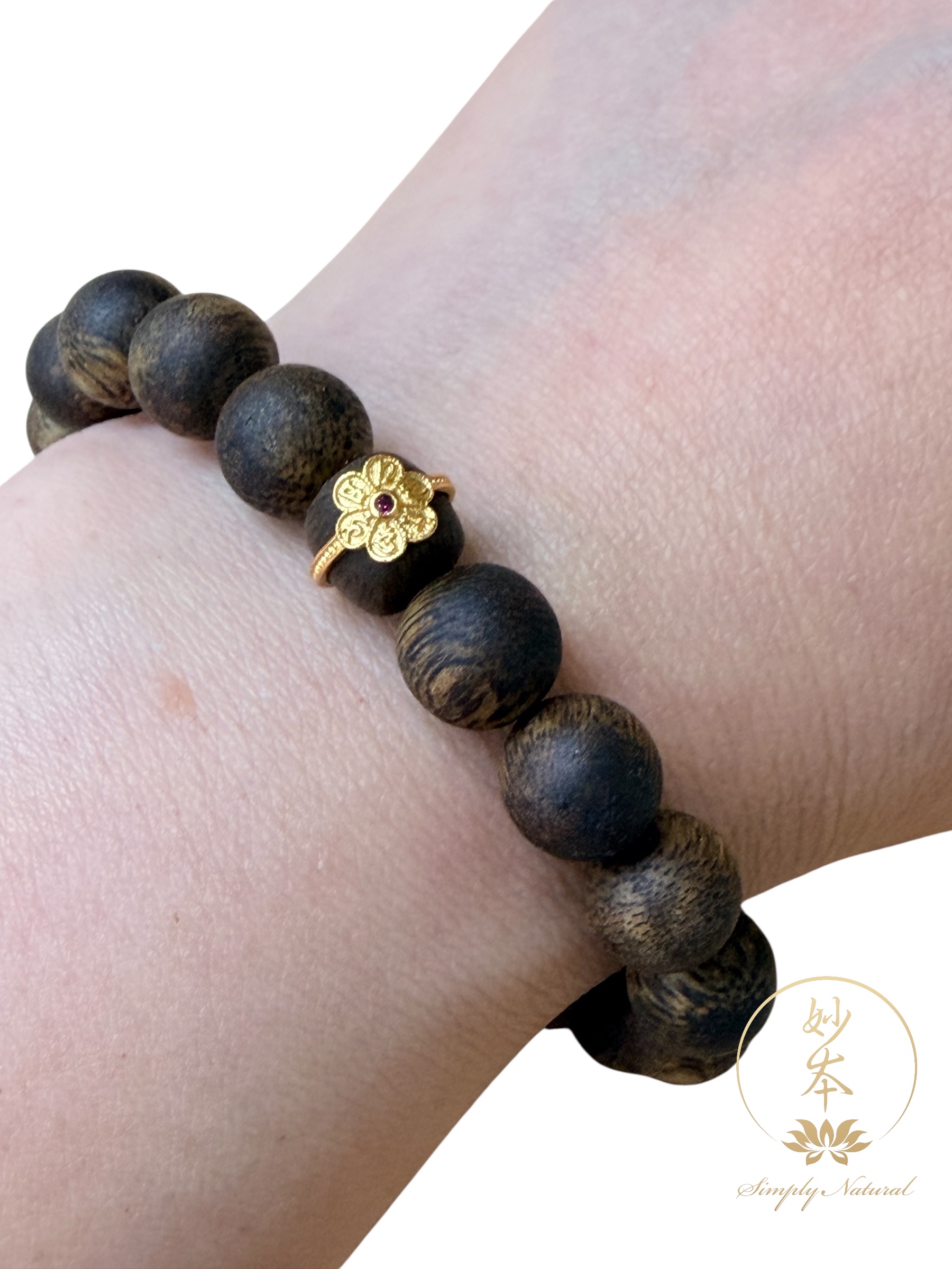 8mm 海南沉香手串 配：六字大明咒