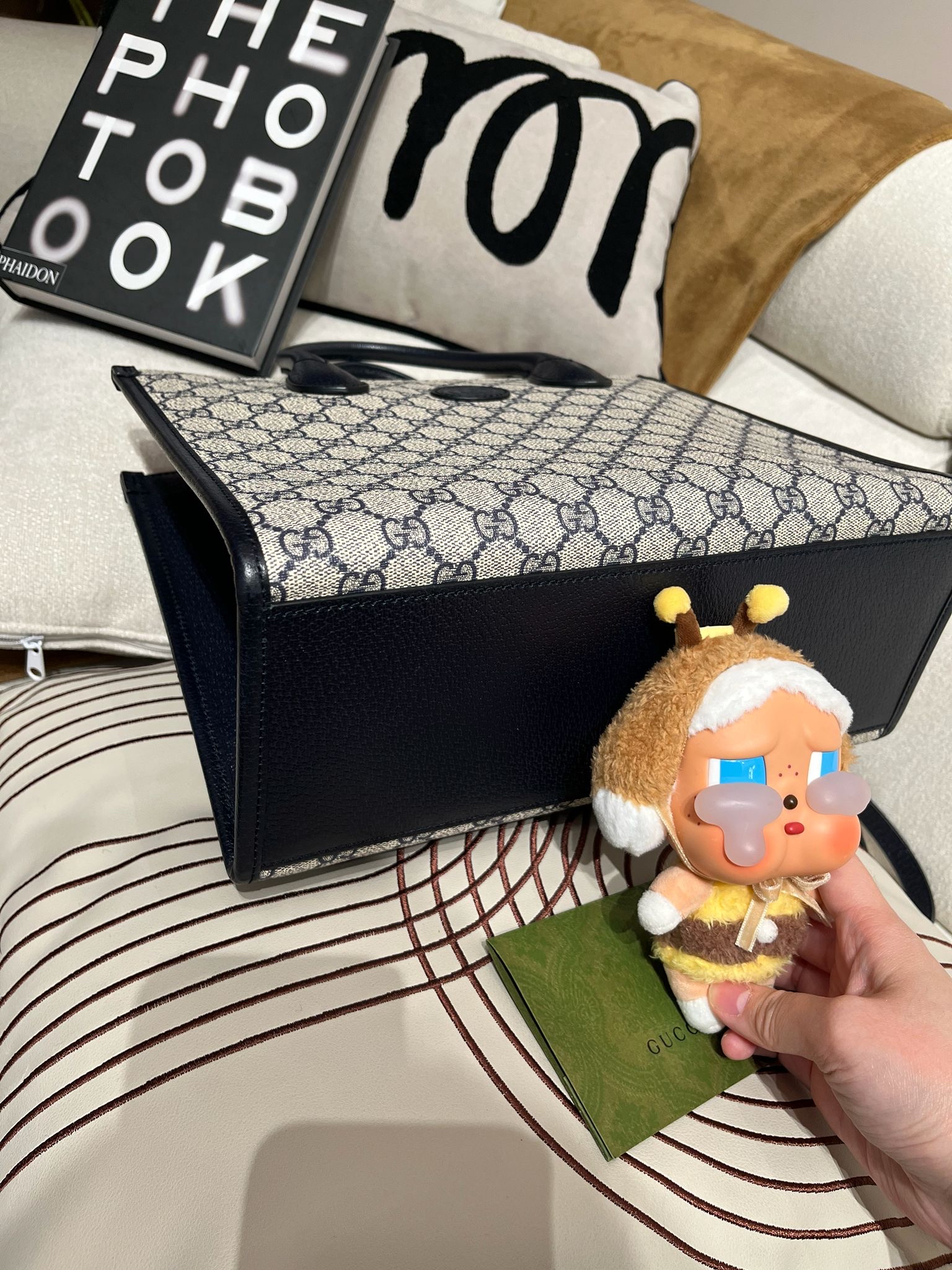 Gucci small tote bag with interlocking G 100%Authentic,98%new ✅專門店收據 ✅塵袋 ✅booklet