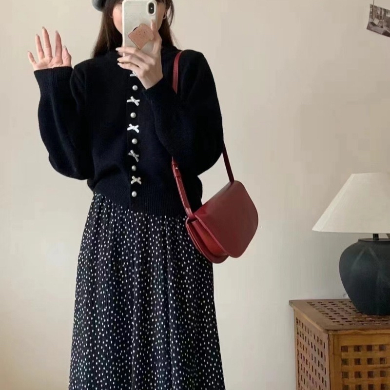 TP576 蝴蝶结毛衣外套