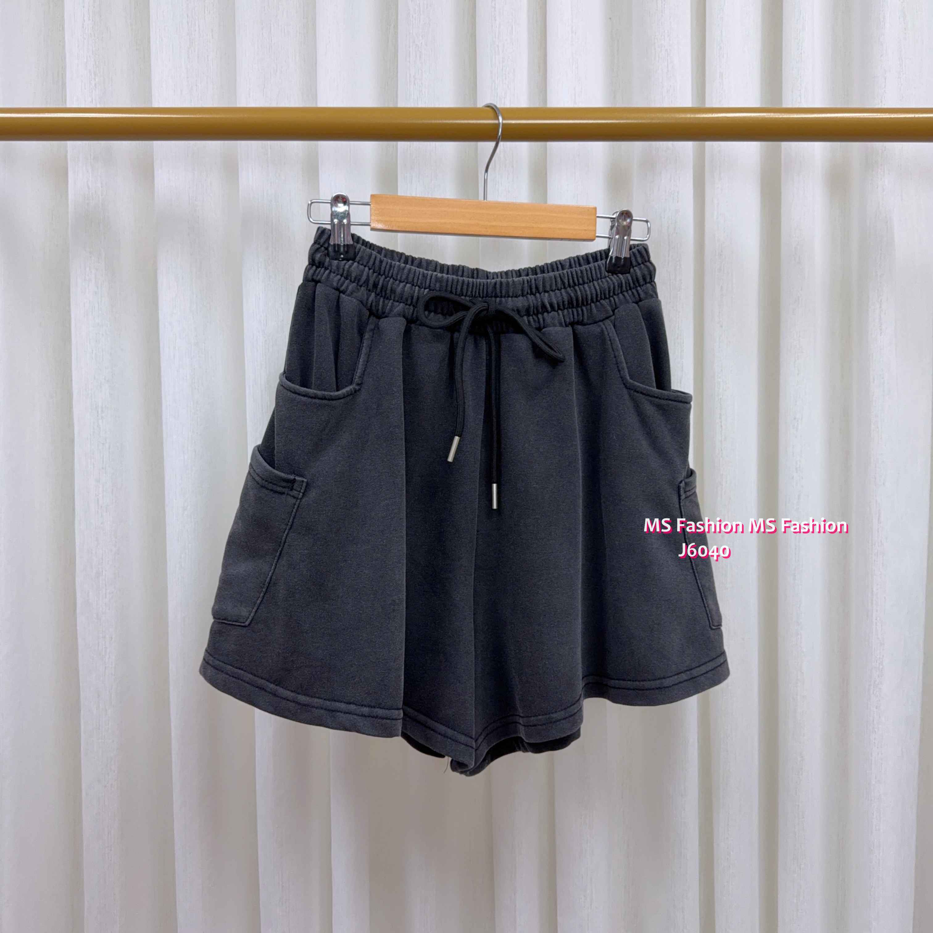 J6040 韓國🇰🇷百搭易襯裙褲仔