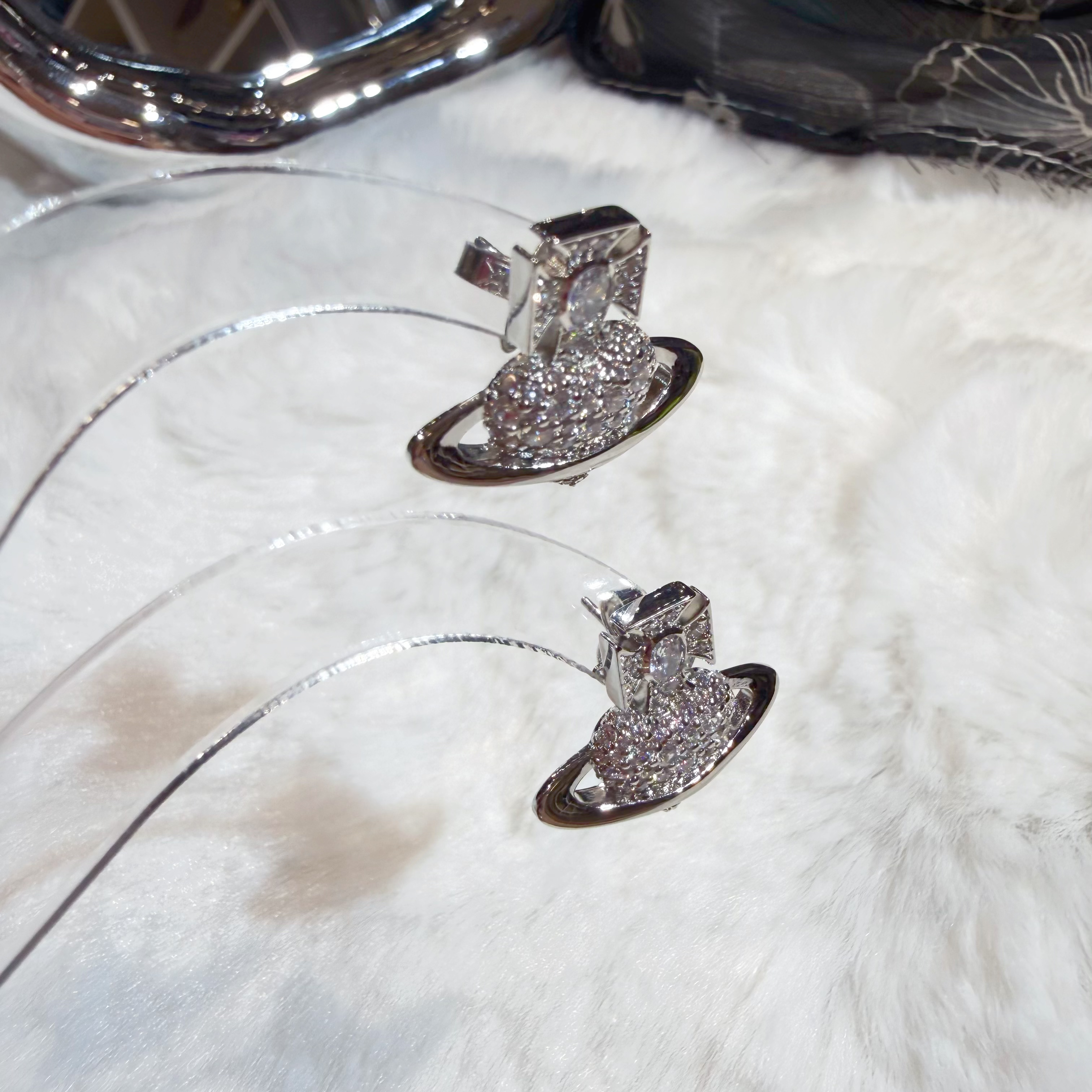 VW Agnetha earrings S