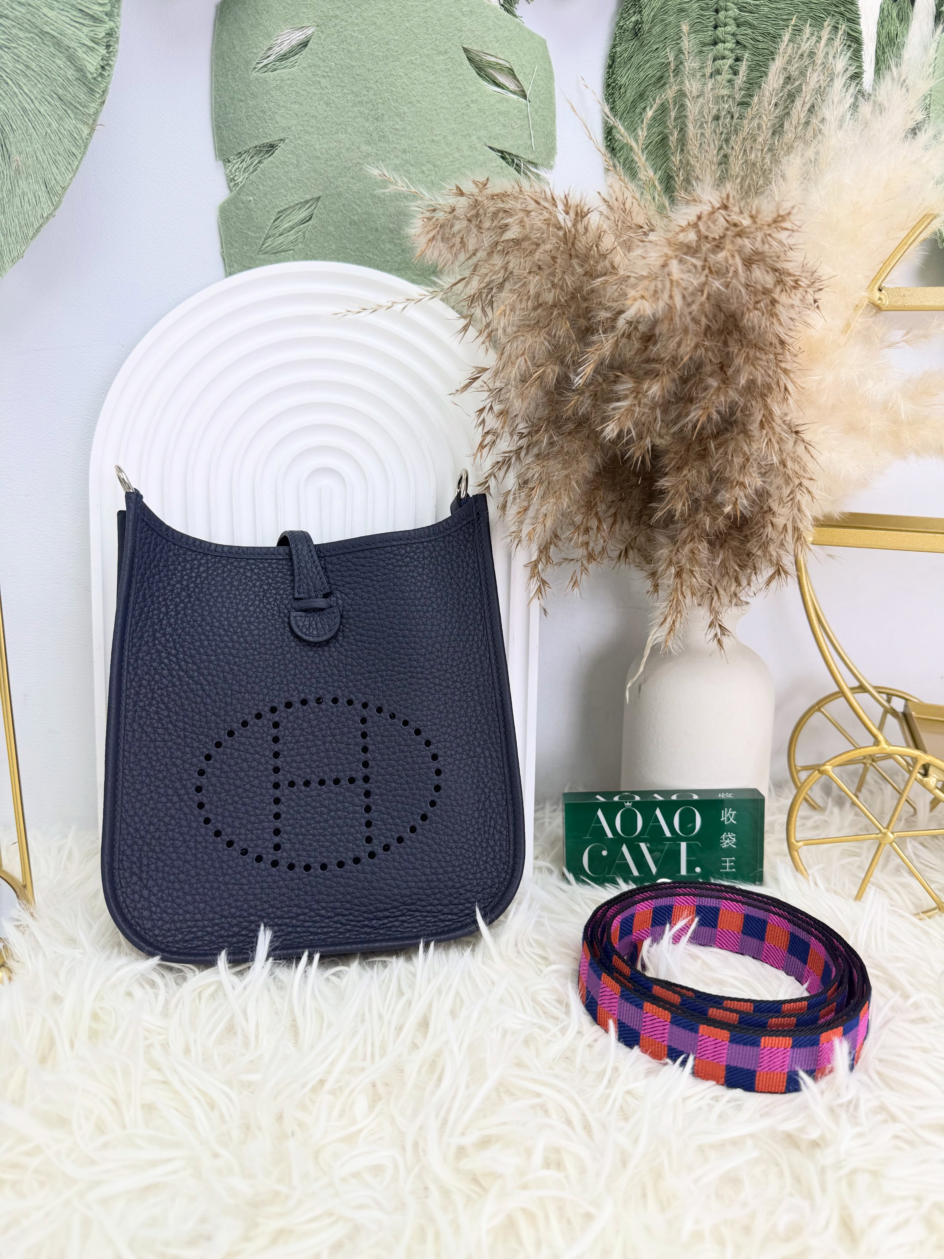 Hermes🛍️閑置品✨ mini e 深藍色 Z stamp💥 有原裝肩帶 有盒 有塵袋x2