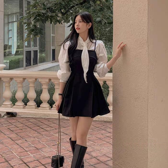 Sleeveless Fit-and-Flare Dress with Structured Pleats ‖ 立体剪裁无袖吊带连衣裙 KR0290421