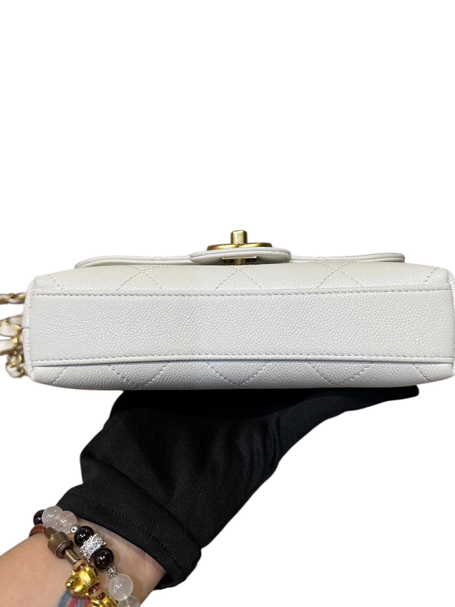 Pre-Owned CHANEL Top Handle Bag 