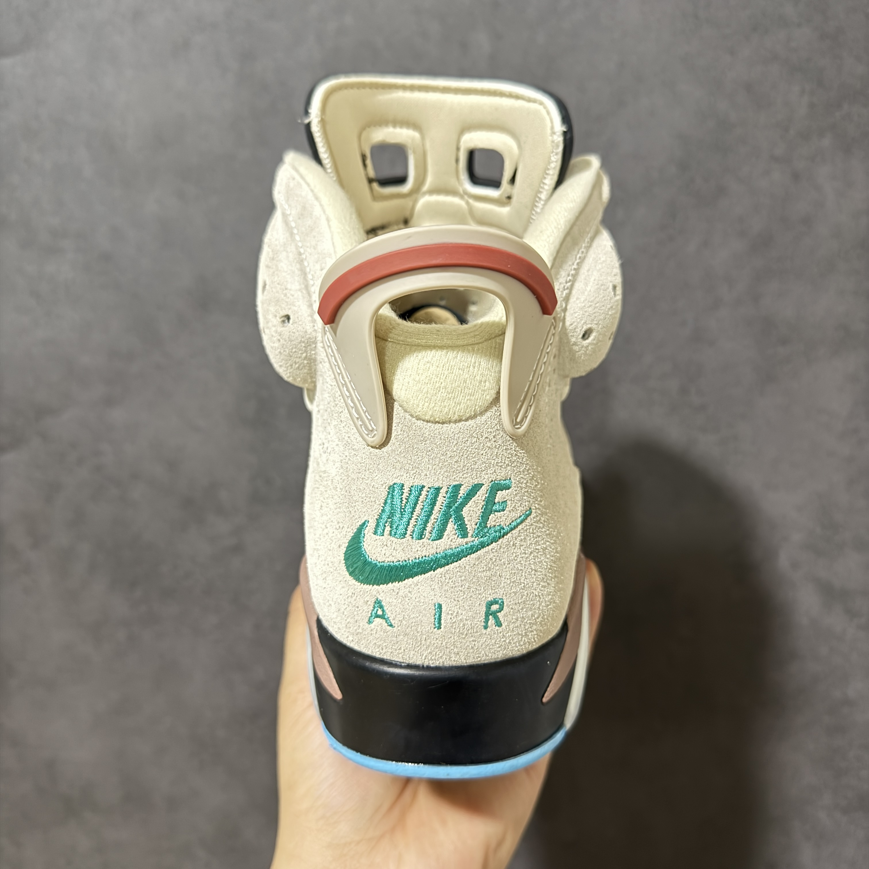 Ma Maniére x Nike Air Jordan 6 