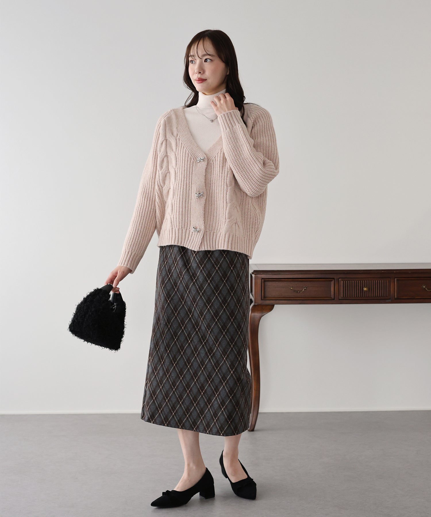 <限量現貨><JP> 軟綿綿～🎀 蝴蝶結鈕麻花針織外套* 3色入 