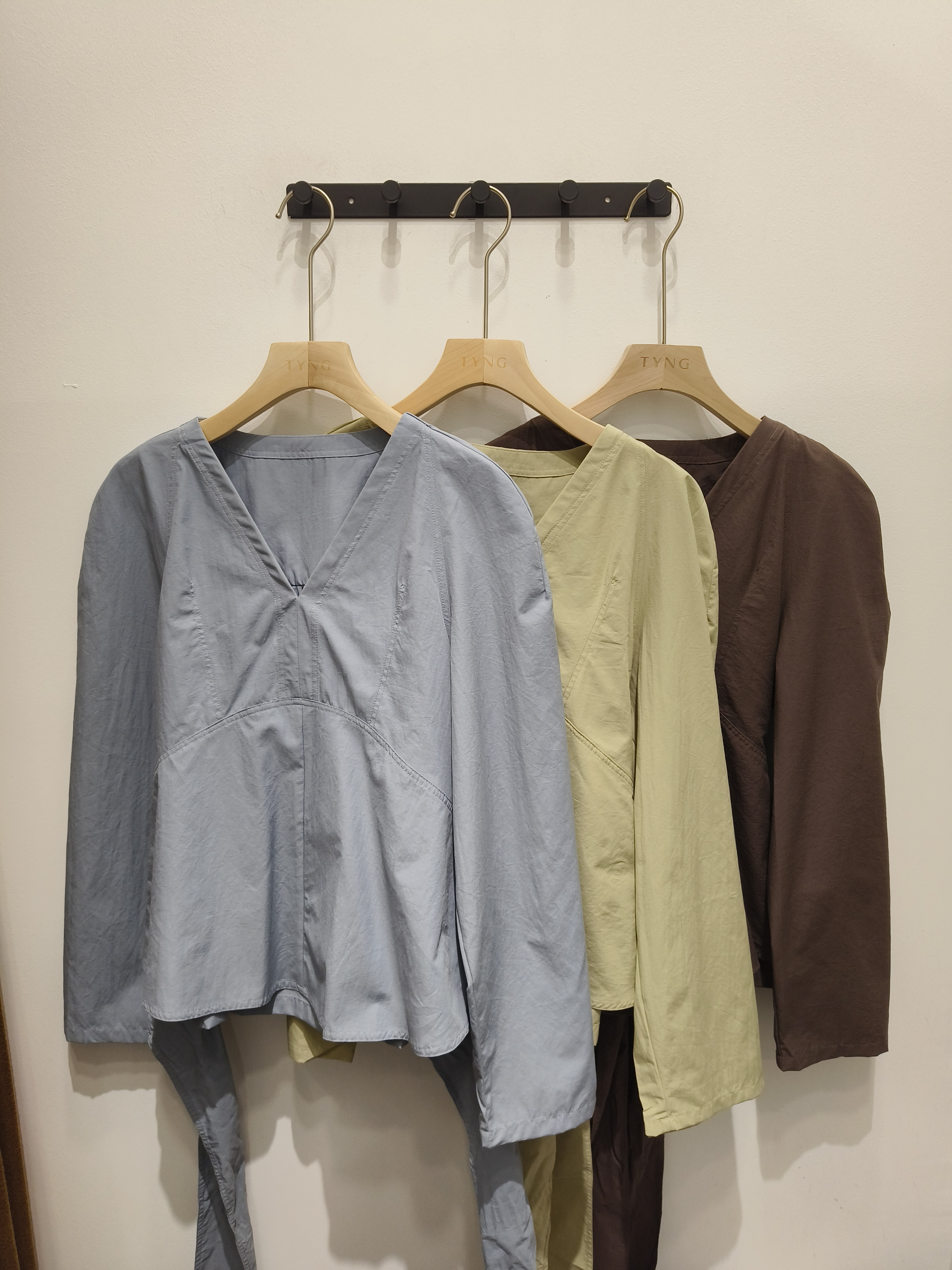 长袖绑带收腰上衣 Long Sleeve Tie Waist Shirt