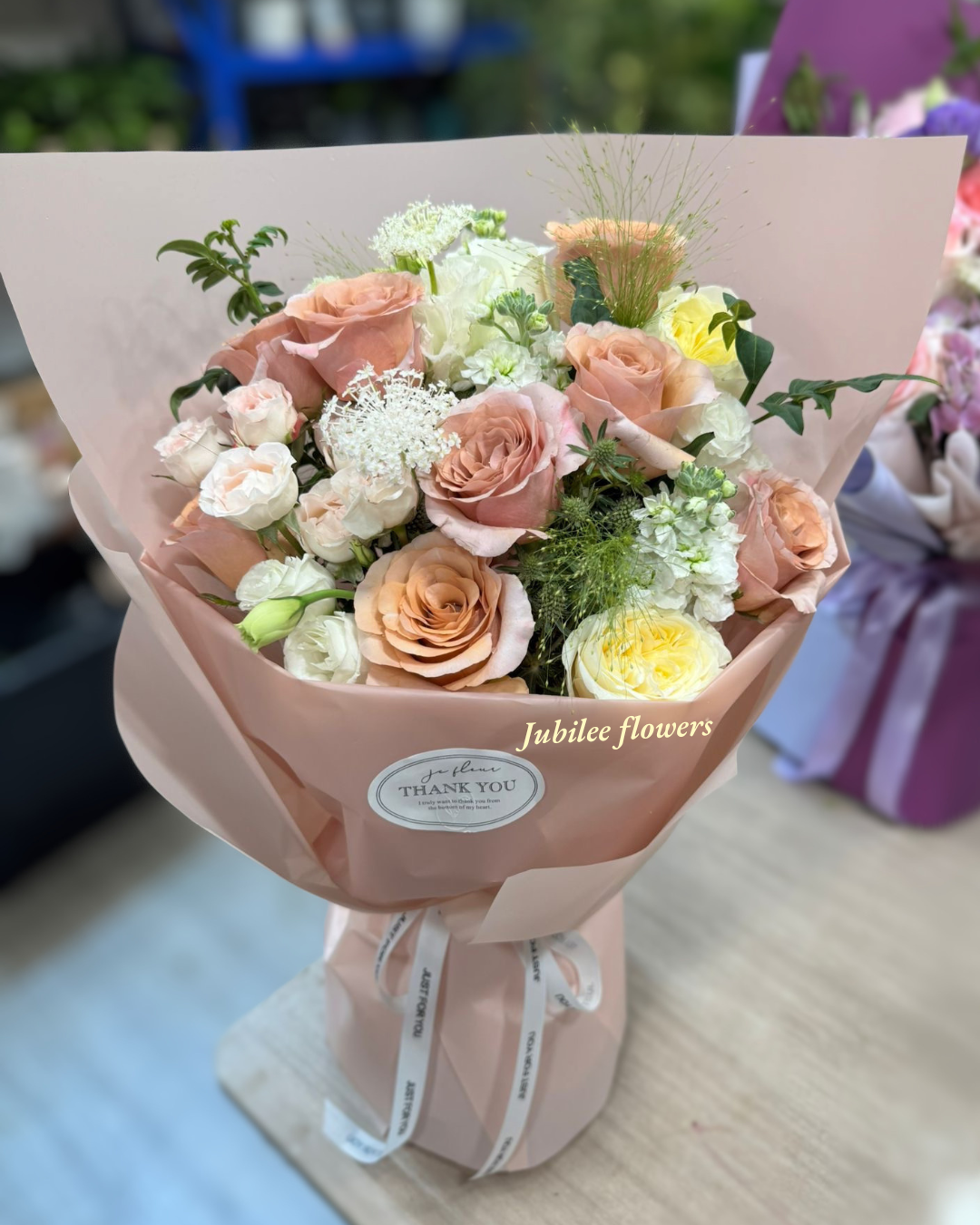 莫泊玫瑰精緻混搭花束