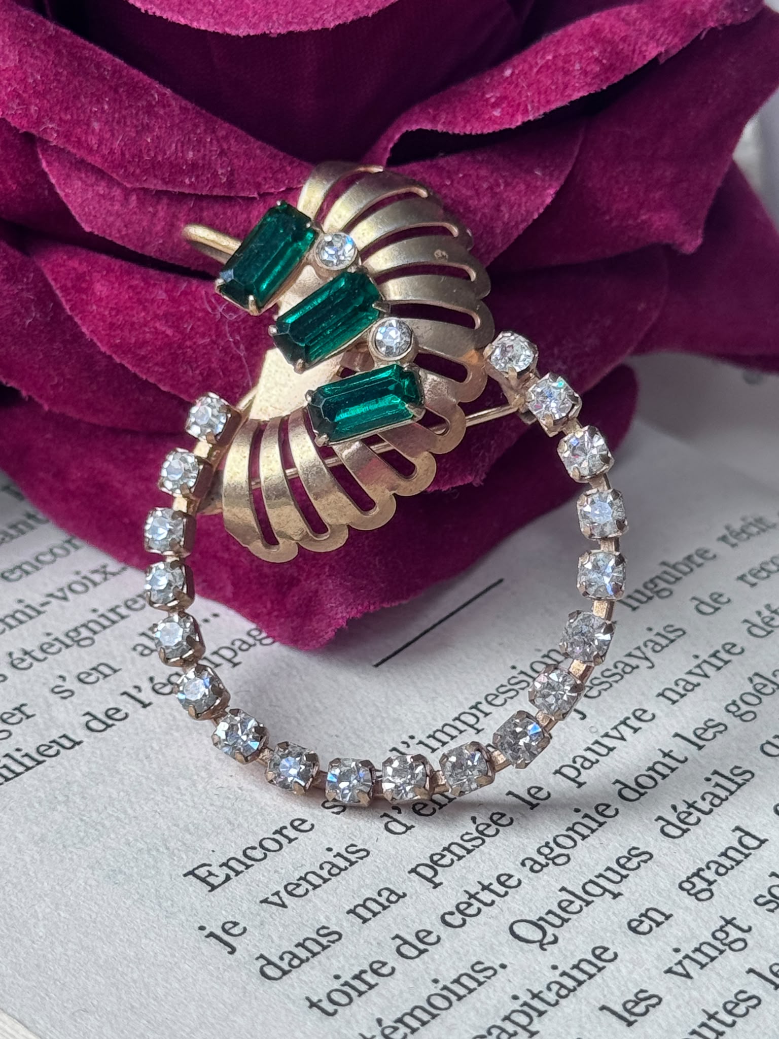 C.a. 1940s-50s Mid-Century Emerald Green Glass Two-Way Brooch and Pendant（MT2589-23)