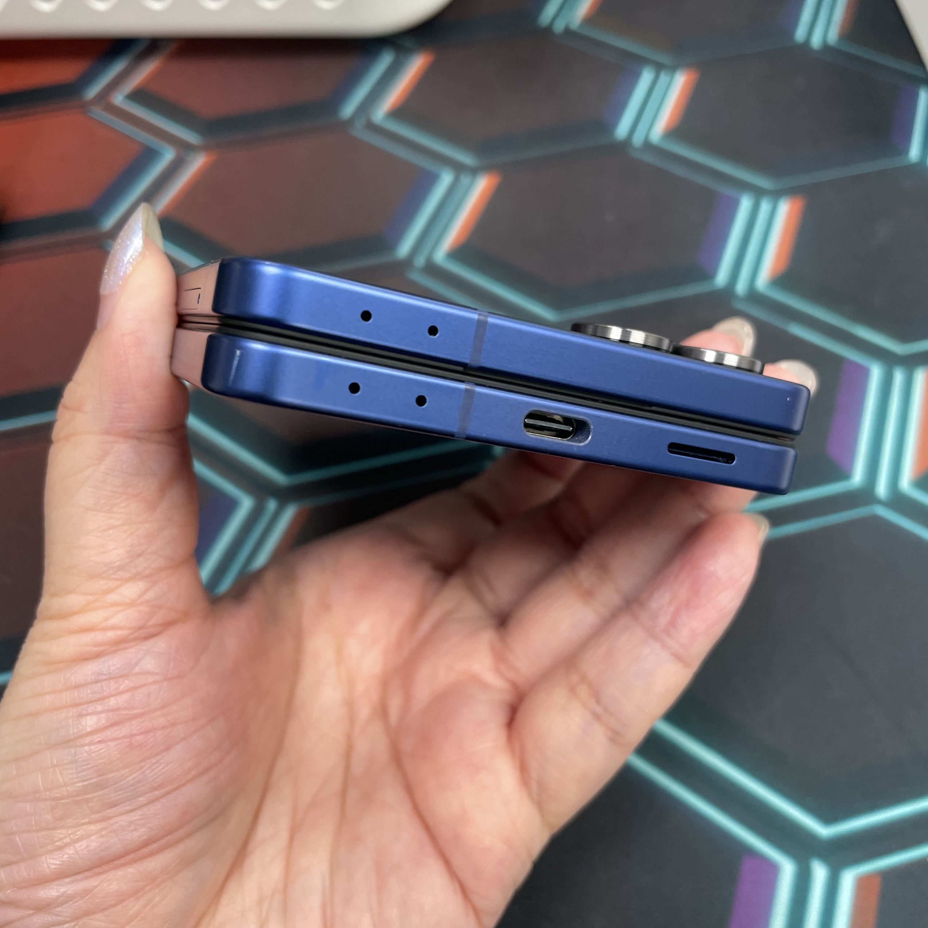 *7207 Galaxy Z Flip 7 勁靚機 12+256GB 藍色 blue