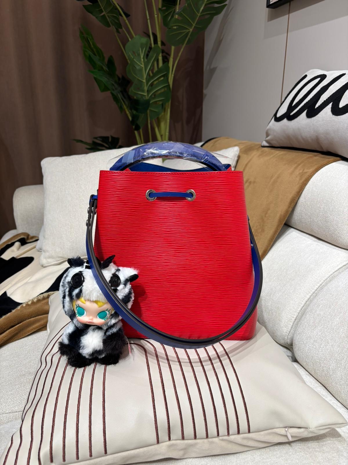 LV Neonoe MM EPI Leather Bucket Bag 100% Authentic , 99%New ✅Dust bag