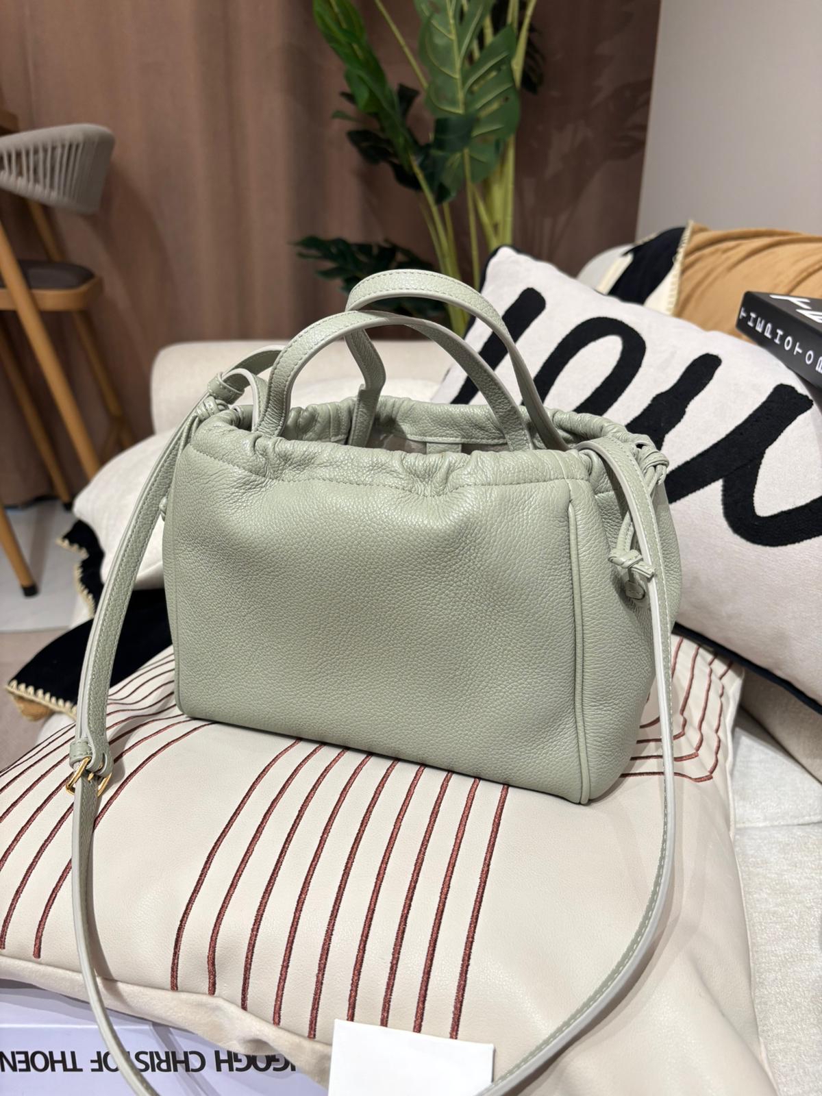 CELINE Triomphe Cabas Drawstring 2 way bag calfskin 100%Authentic, 99%New ✅Booklet✅Dust bag