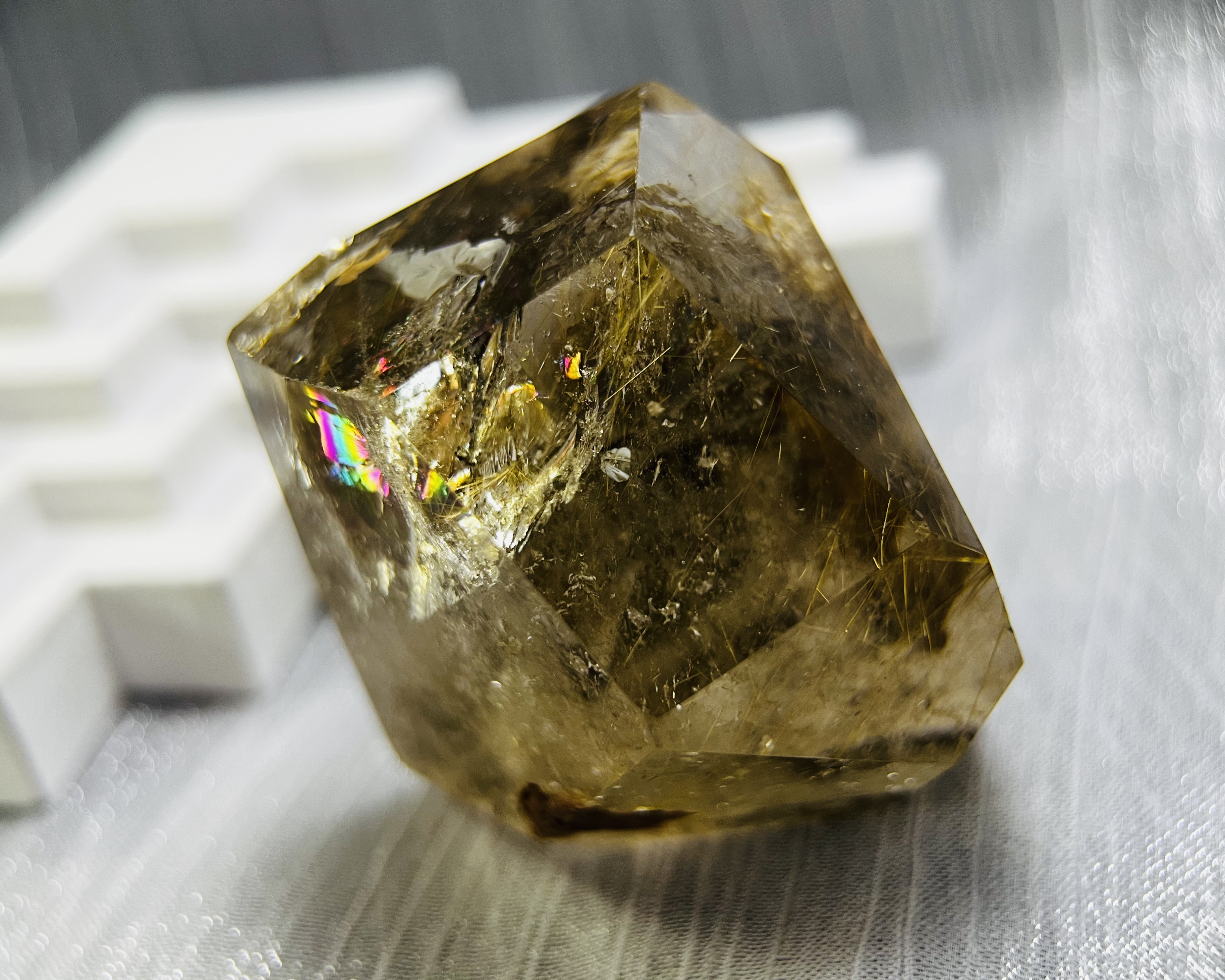 29RA169 原石擺件｜金髪晶｜帶彩虹🌈