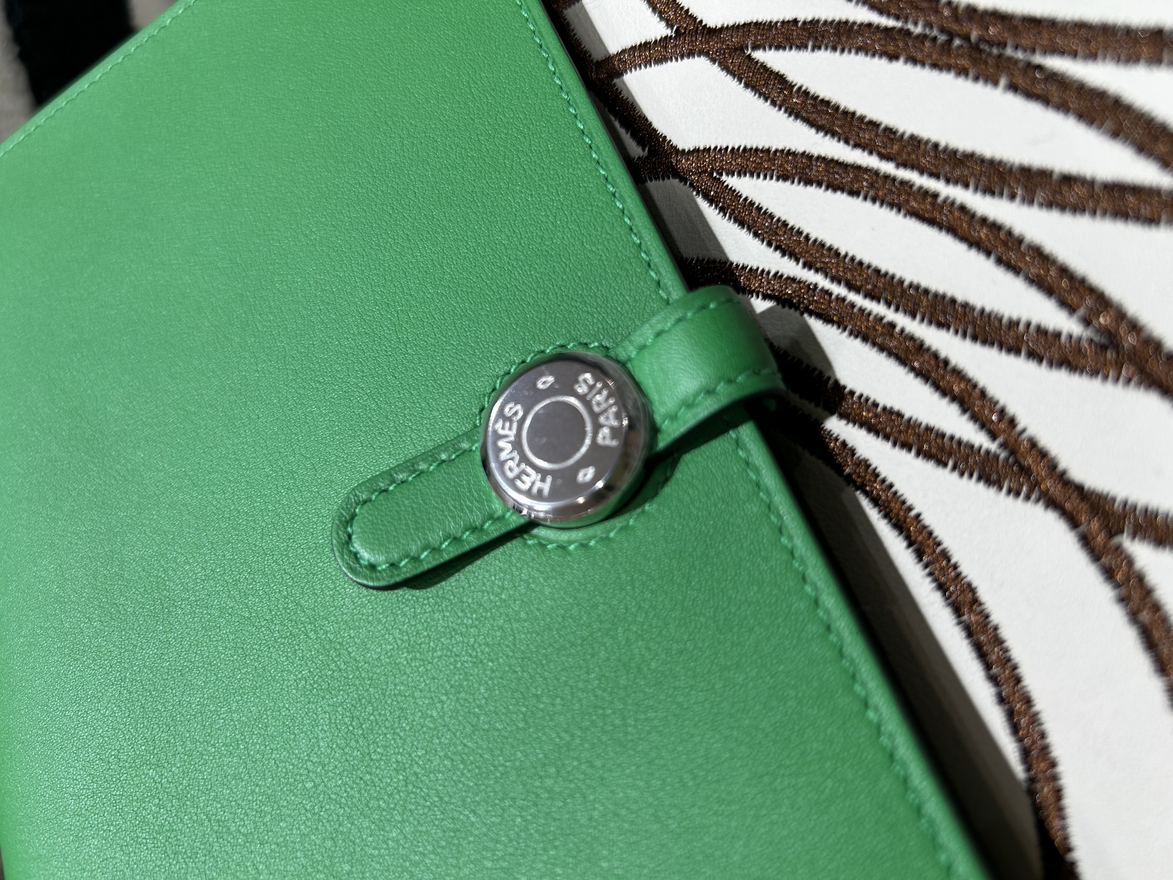 未使用品 HERMES Dogon duo gm wallet Stamp C 100%Authentic, Unused 未使用品 ✅Box