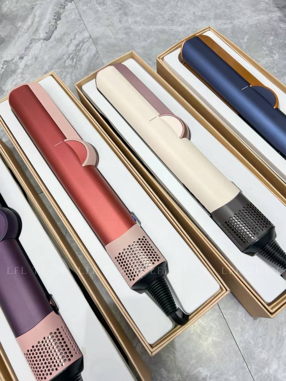 P892 智能二合一直版夹吹风机