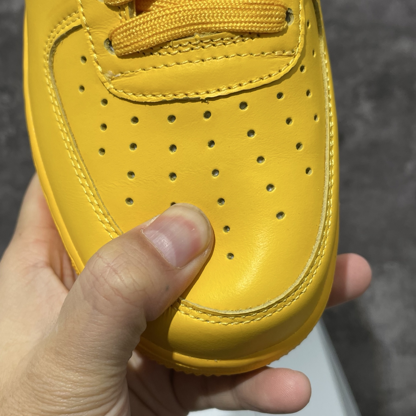 Off-White x Air Force 1 Low 'Lemonade' DD1876-700