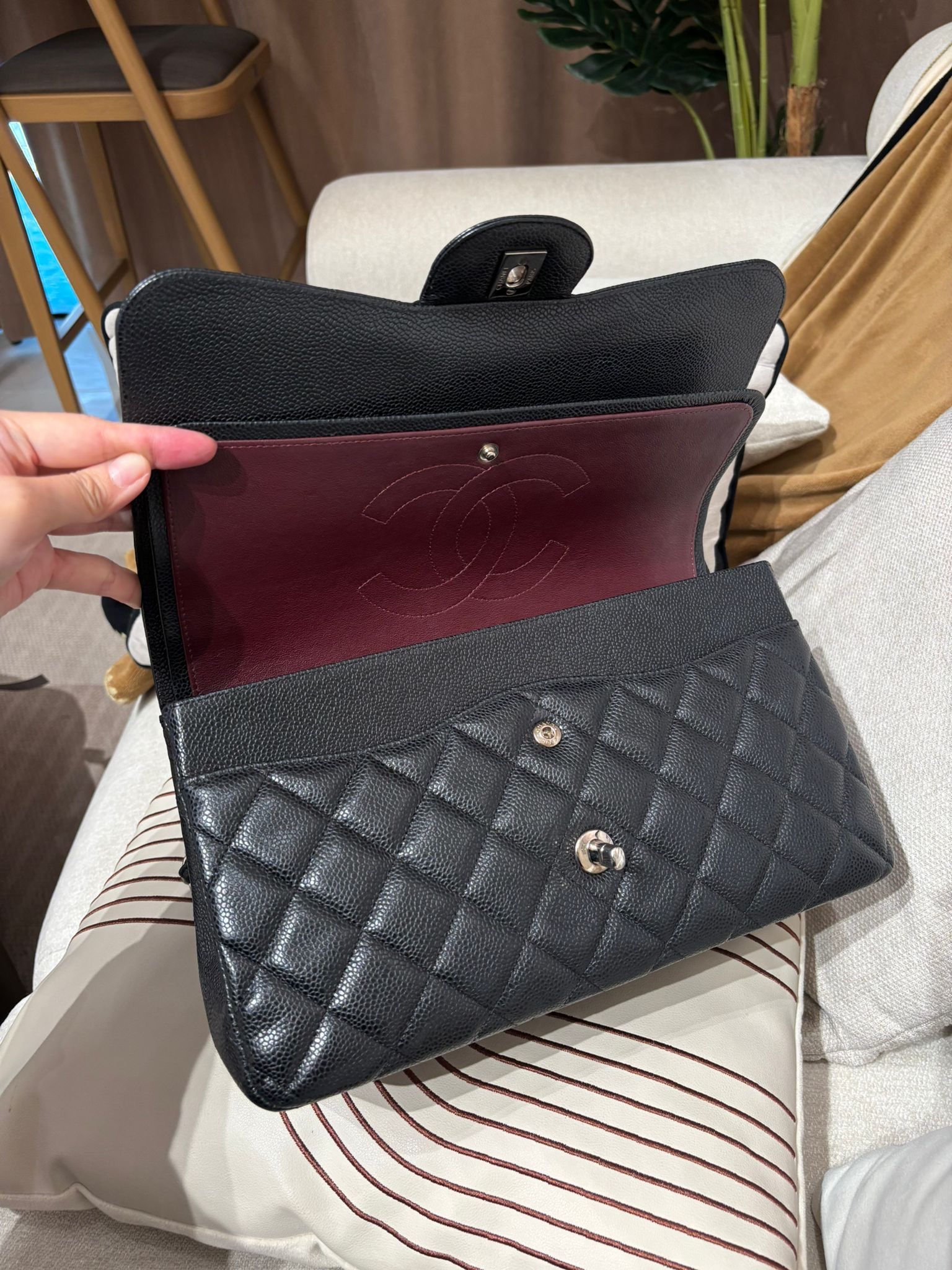 Chanel classic flap 30cm Jumbo A58600 黑色荔枝牛皮金扣 100%Authentic,95%new ✅16Card✅dust bag✅盒